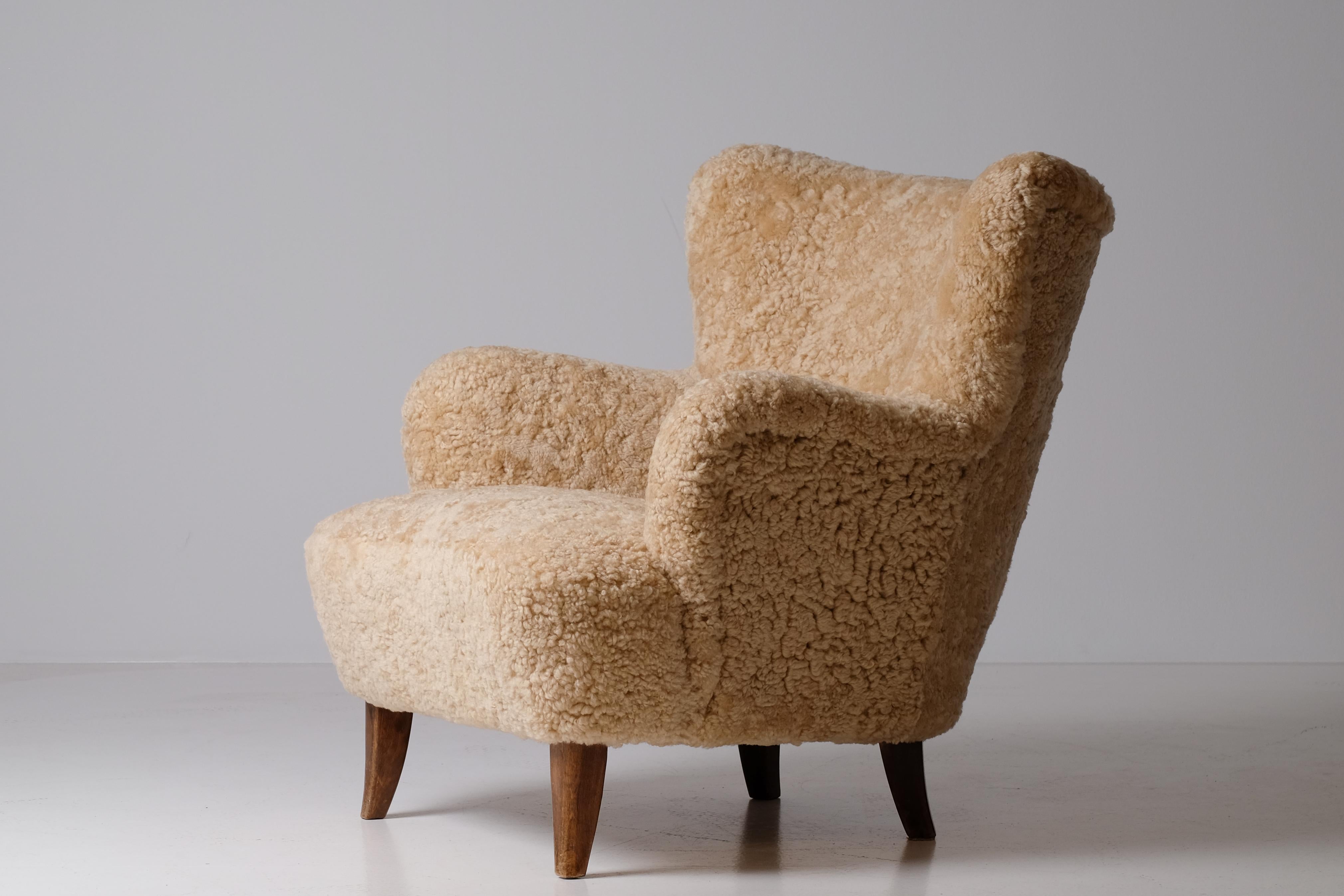 Mid-20th Century 'Laila' Armchair in Sheepskin by Ilmari Lappalainen for Asko, Finland, 1950s For Sale