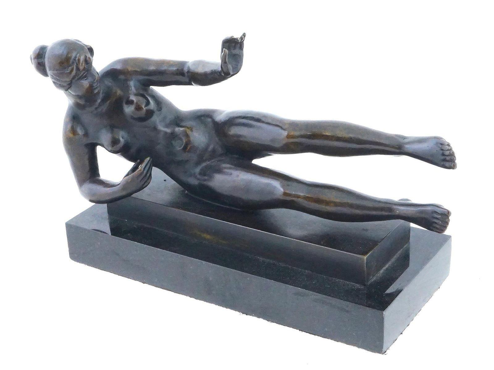 French L'Air Bronze Sculpture After Aristide Maillol (1861-1944) For Sale