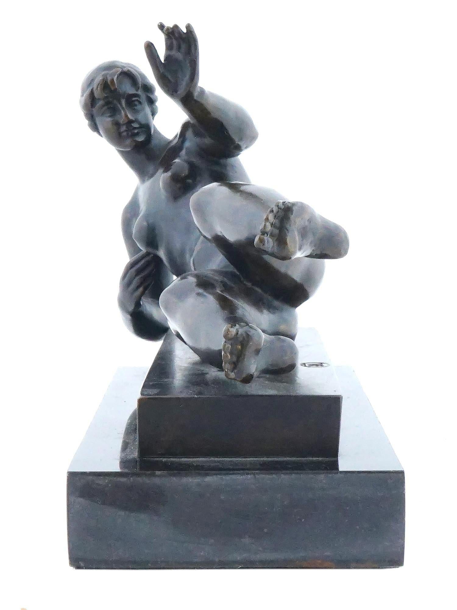 L'Air Bronze Sculpture After Aristide Maillol (1861-1944) In Good Condition For Sale In New York, NY