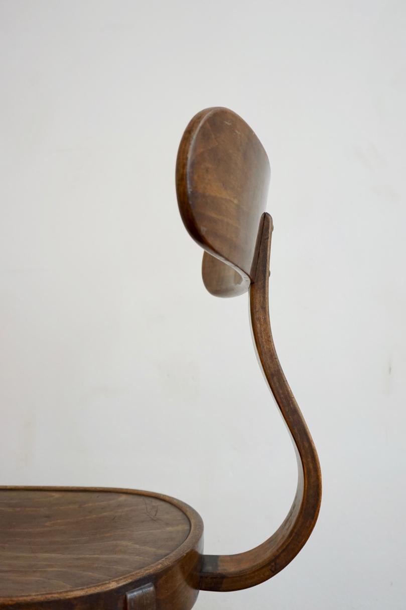 Lajos Kozma 1930s Hungarian Bent Wood Chair Designed for Heisler, Budapest 3