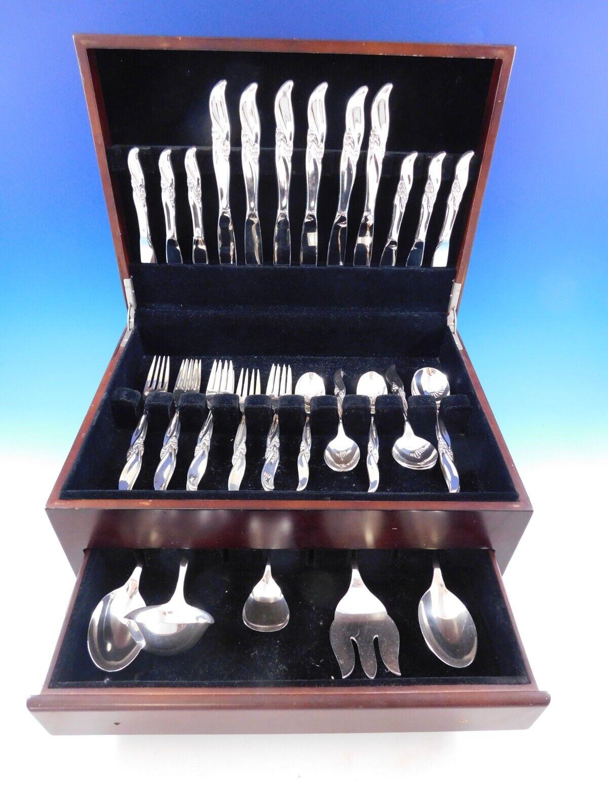 Lake Louise by Northumbria Canada sterling silver flatware set - 41 pieces. This set includes:
6 knives, 9 1/4