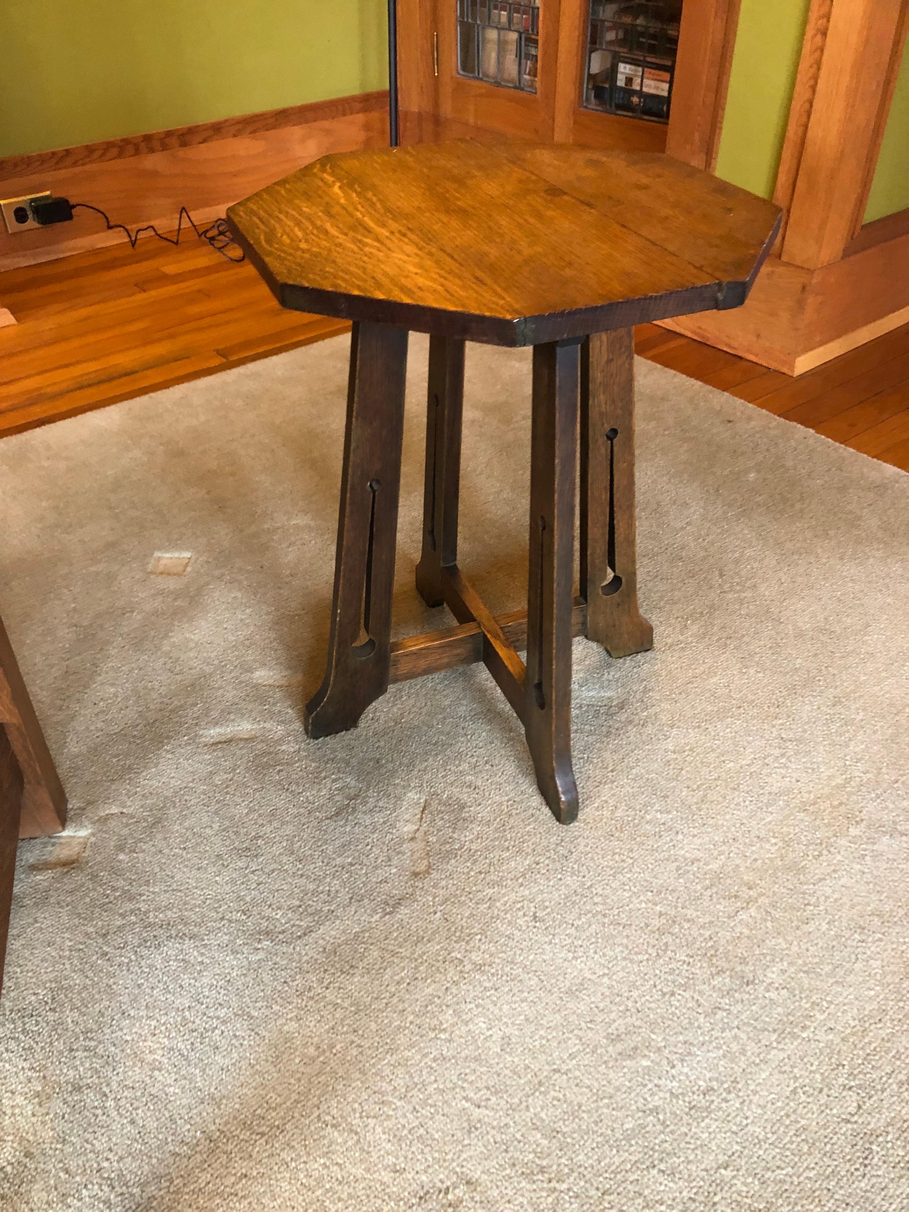 Lakeside Craft Shops Arts & Crafts Mission Oak Octagonal Side Table, Circa 1900 8