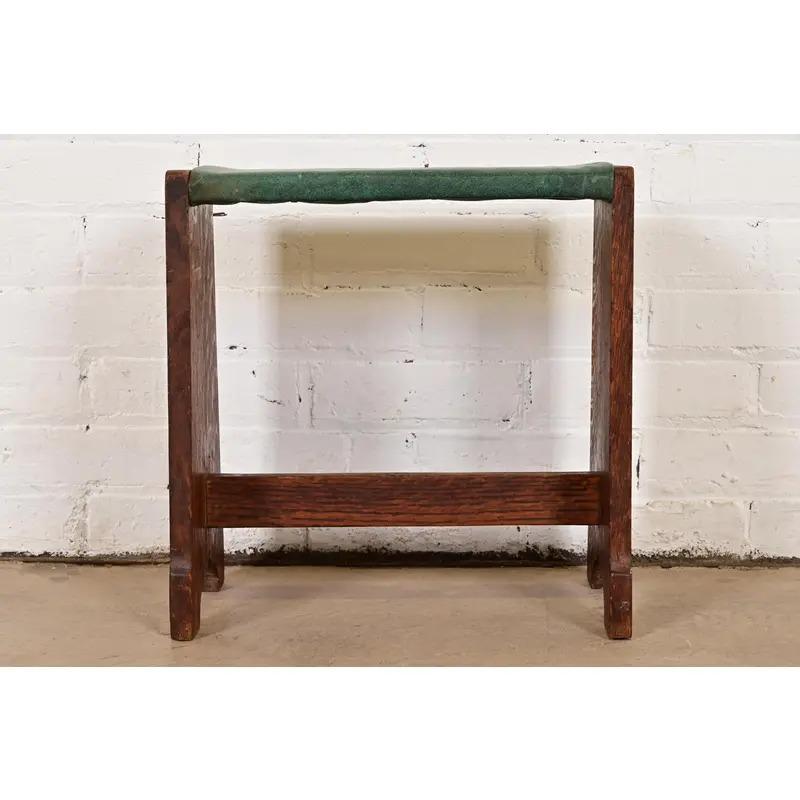 Lakeside Craft Shops Mission Oak Arts & Crafts Footstool, Circa 1900 For Sale 2