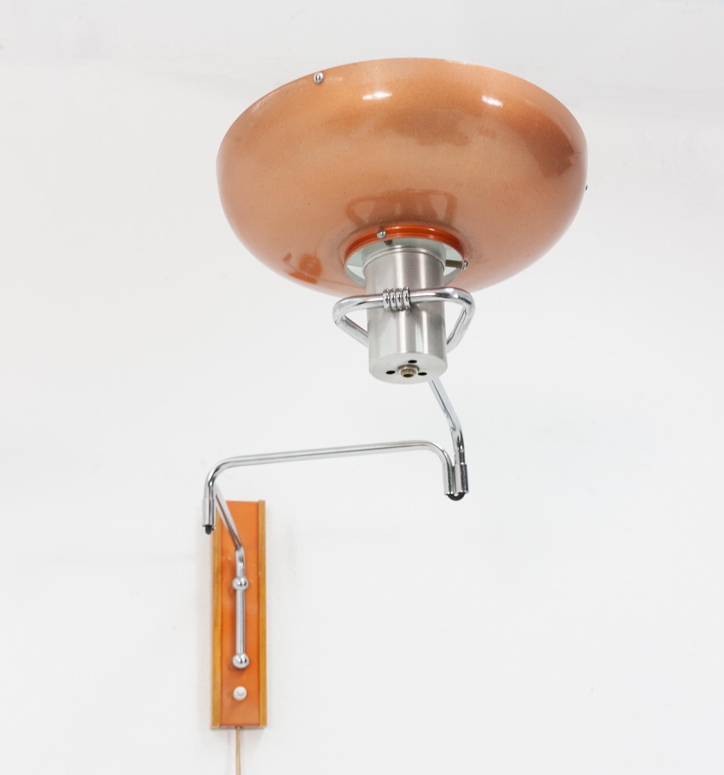 Lakro Telescopic Arm Wall Lamp In Good Condition In Den Haag, NL