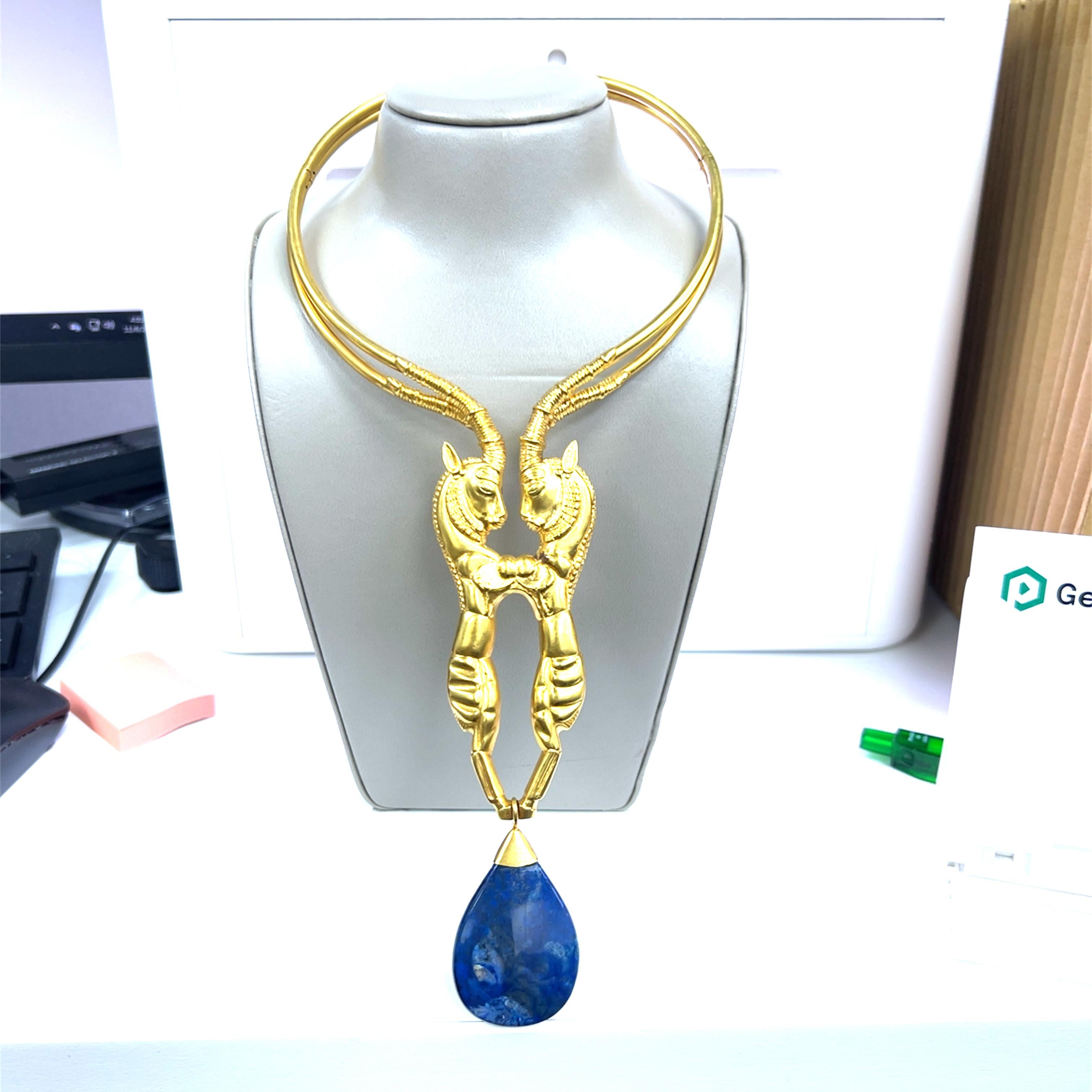 Collana Lalaoonis a testa di ariete vintage da 177,80 grammi in oro giallo 24 carati in vendita 5