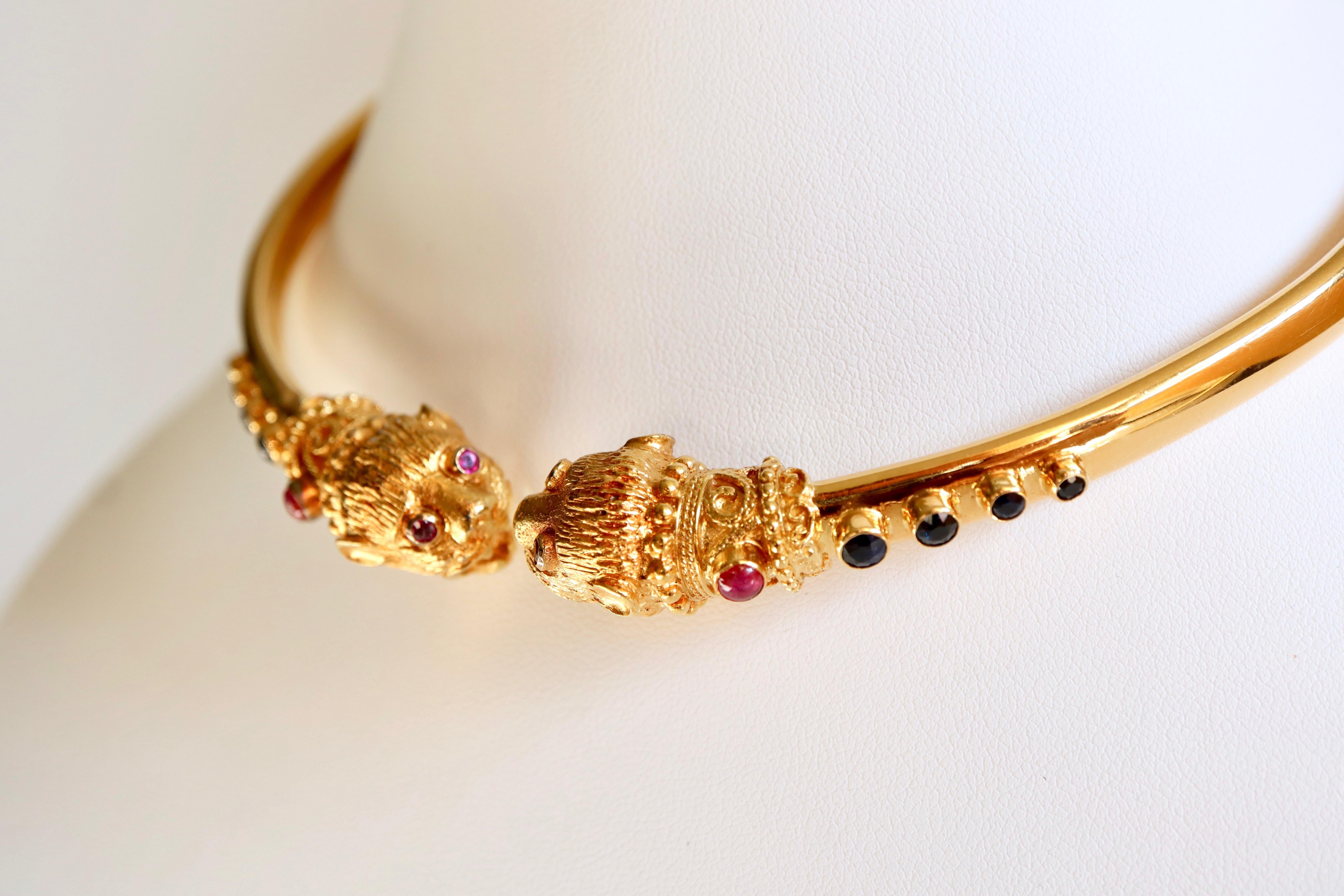 Lalaounis 18 Carat Yellow Gold, Sapphires and Rubies Lion Heads Necklace For Sale 2