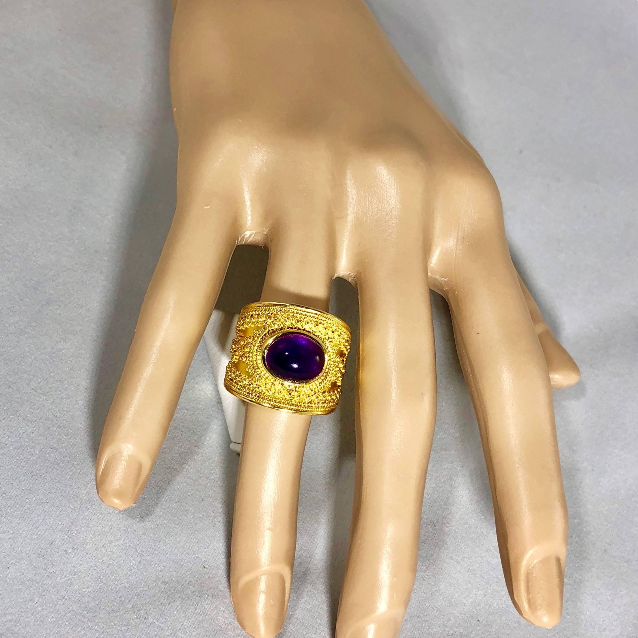 Lalaounis 18 Karat Cabochon Amethyst Vintage Cocktail Ring, circa 1960 5