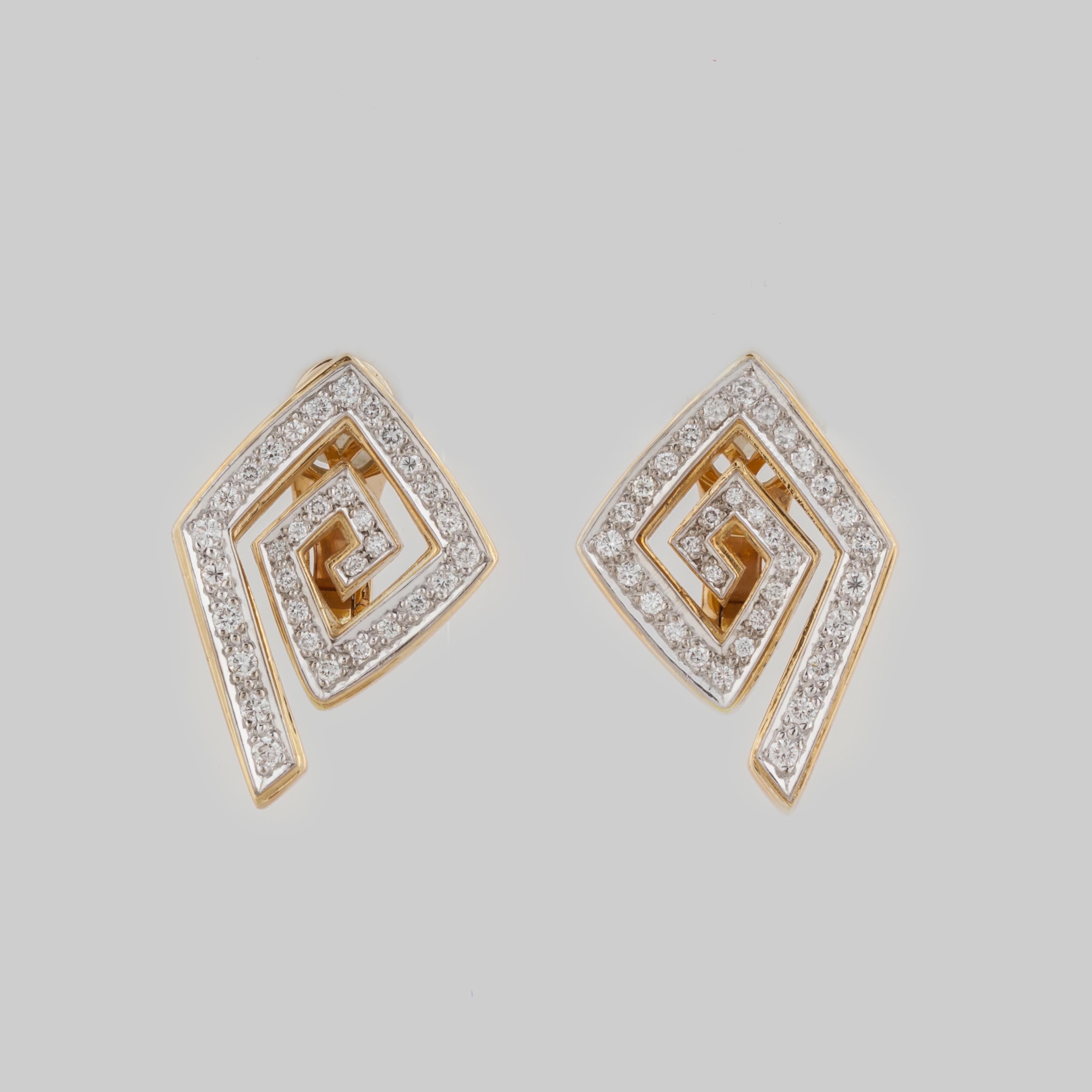 Boucles d'oreilles LaLaounis en or jaune 18 carats et diamants Bon état - En vente à Houston, TX