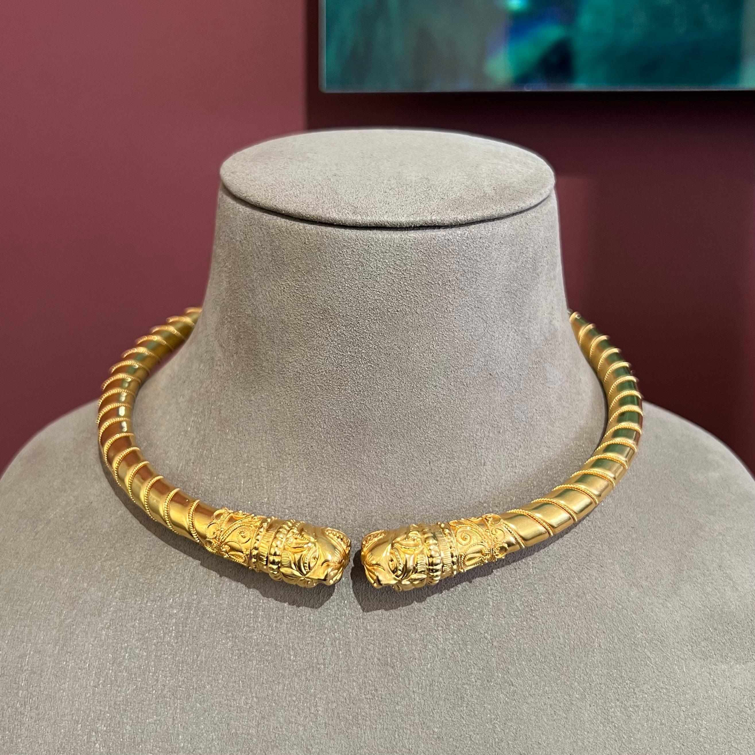 Lalaounis 18 Karat Yellow Gold Choker Necklace with Lion Heads 1