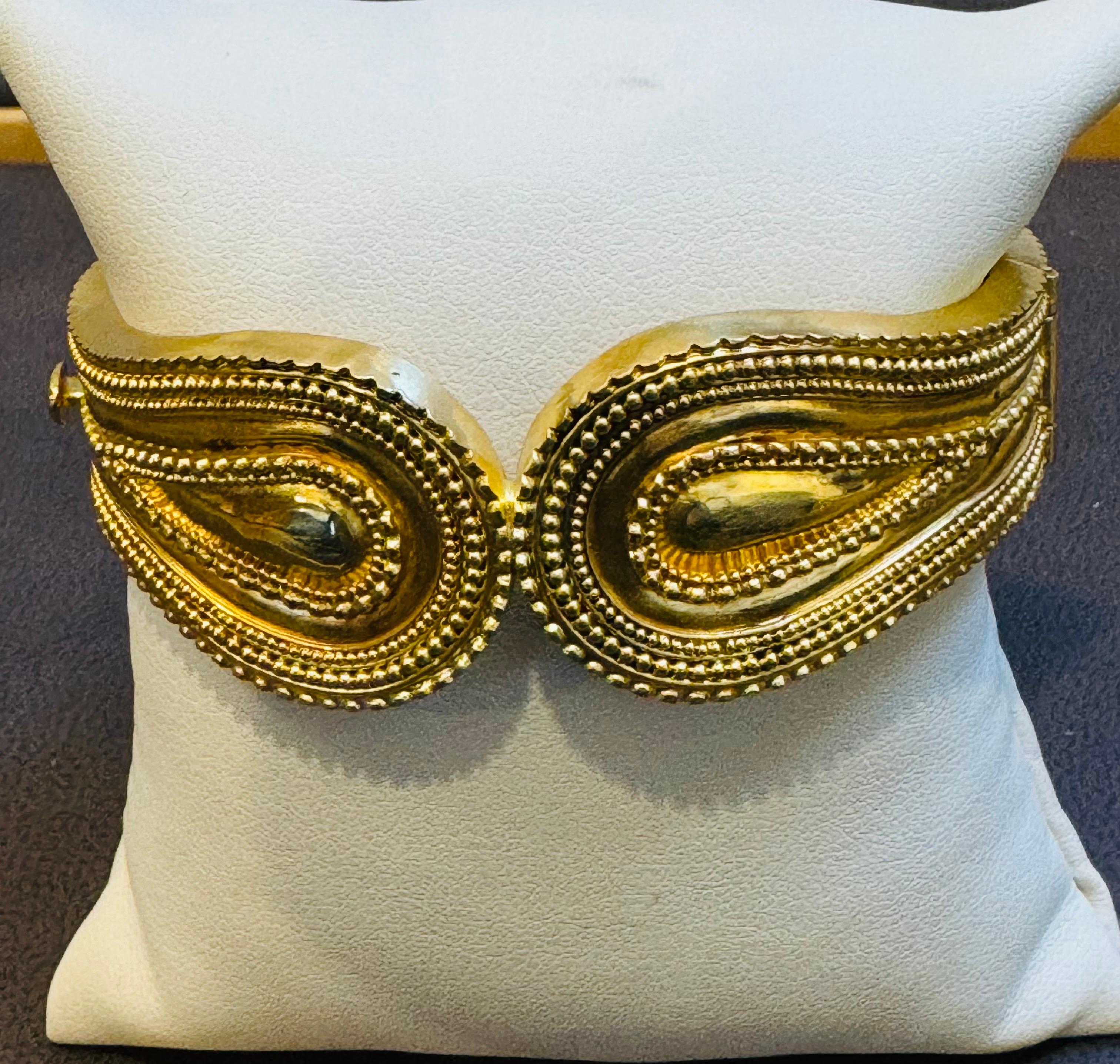Lalaounis 18 Kt Gold Cocktail Bangle Bracelet /Cuff Estate 59.2 Gm In Excellent Condition In New York, NY