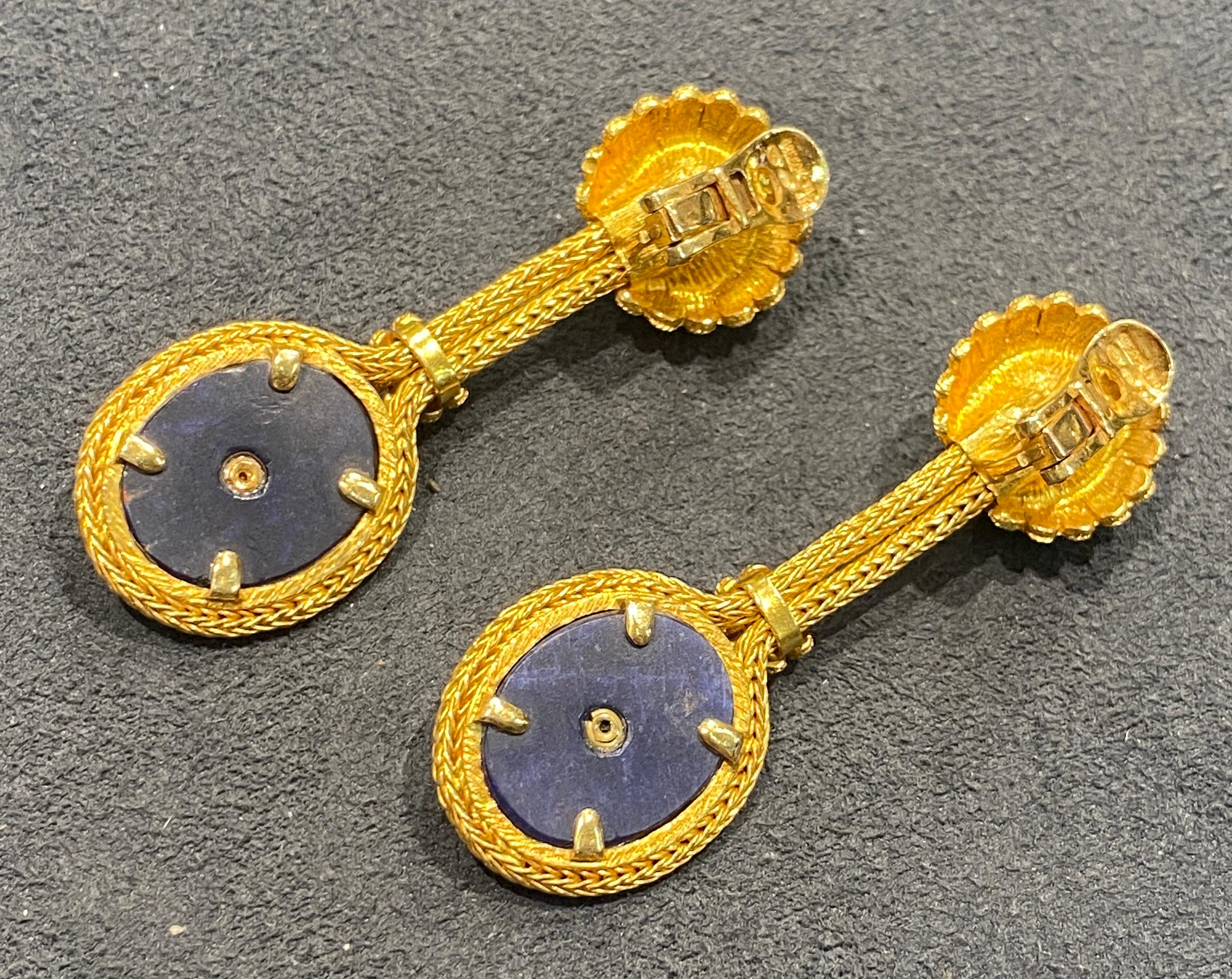 Byzantine Lalaounis 18k gold and lapis lazuli antique style clip-on dangly earrings For Sale