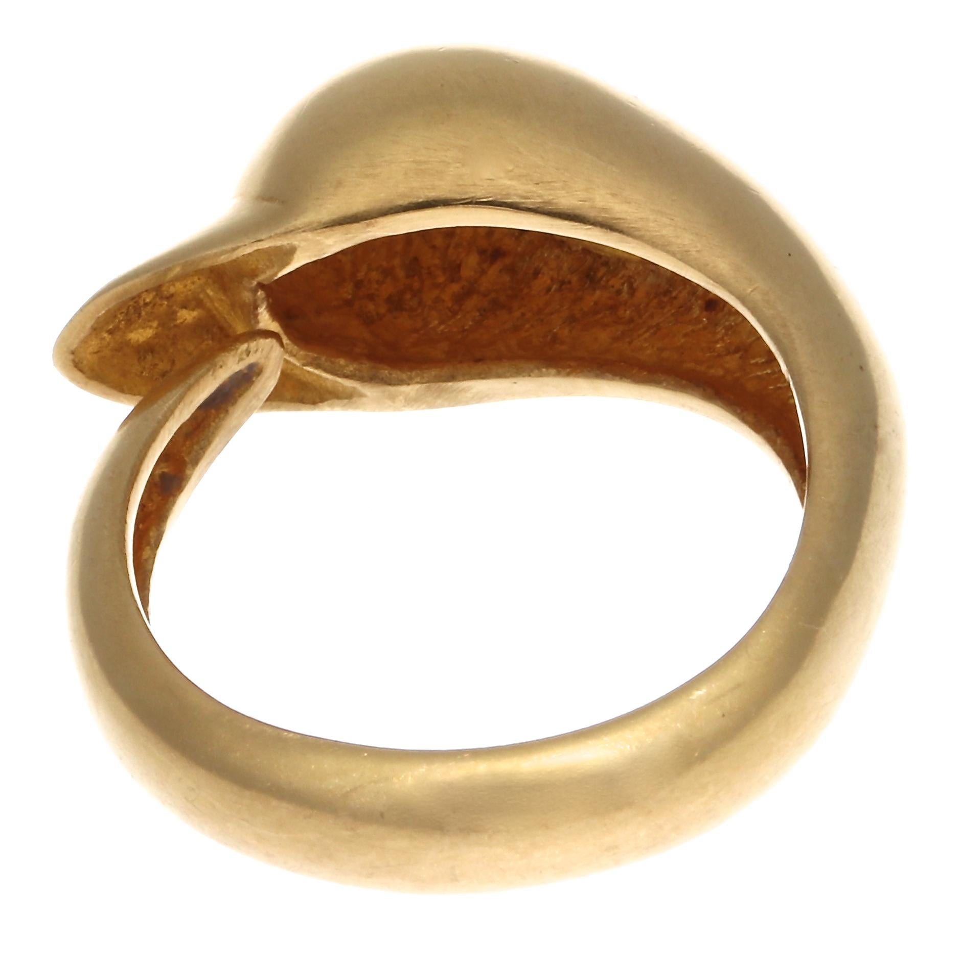 Lalaounis 18 Karat Gold Goose Ring at 1stDibs | goose rings