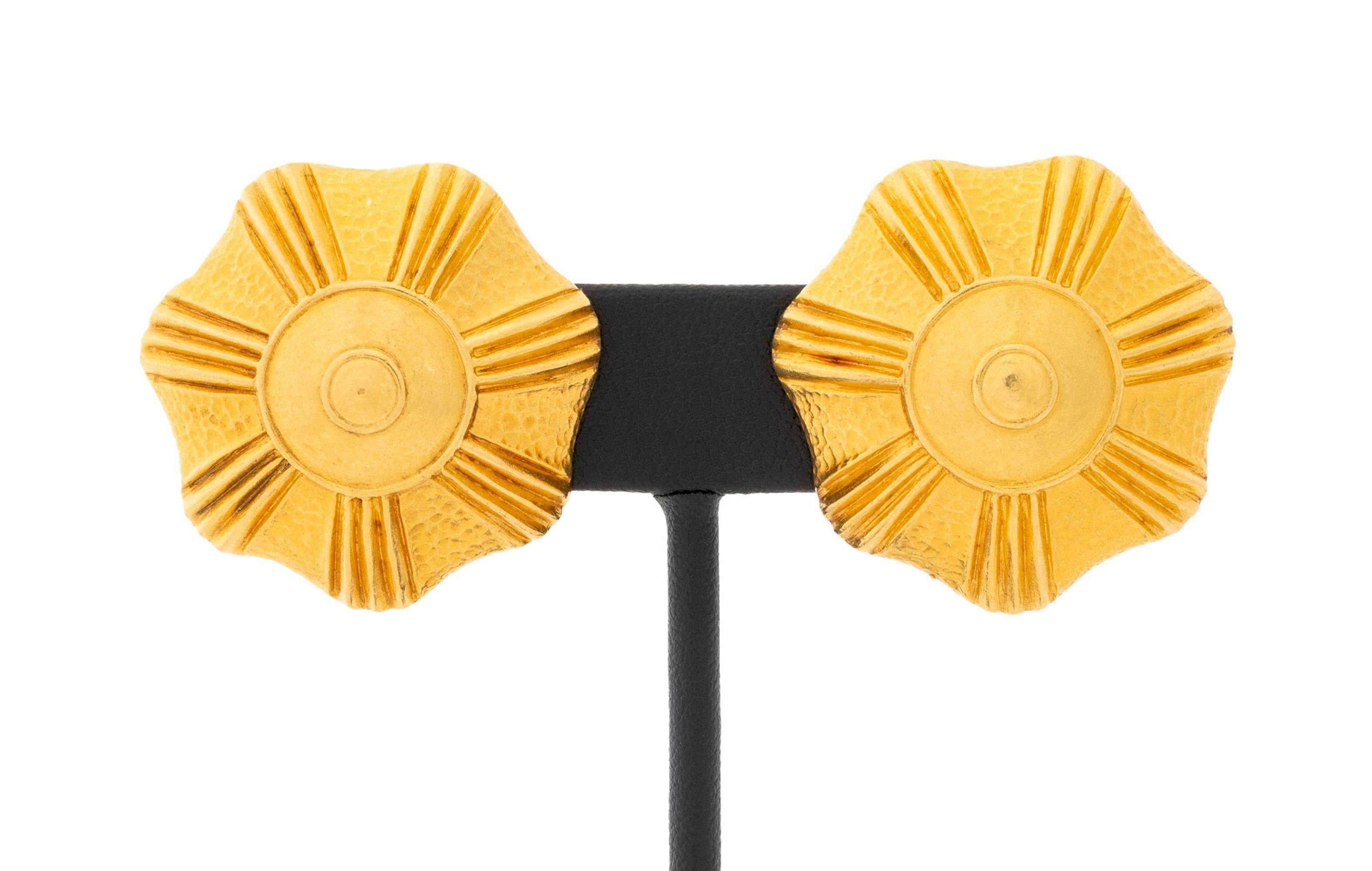 Boucles d'oreilles en or jaune 18K de Lalaounis en vente 2