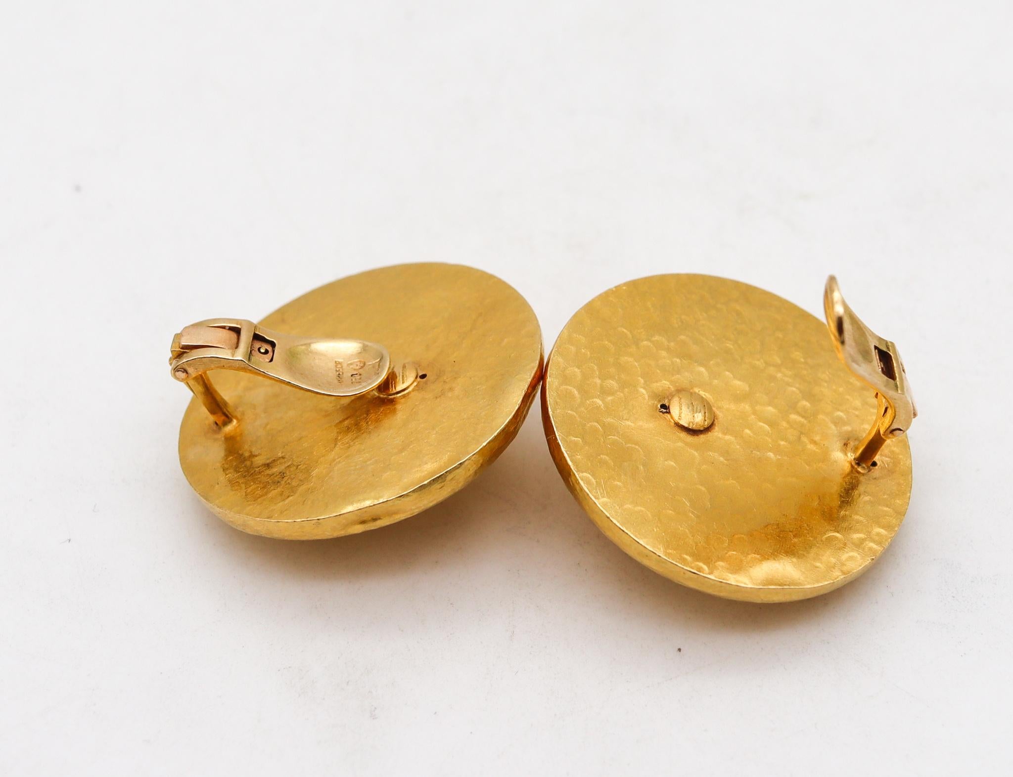 Greek Revival Lalaounis 1970 Minoans and Mycenaeans Round Clips Earrings in 22kt and 18kt Gold