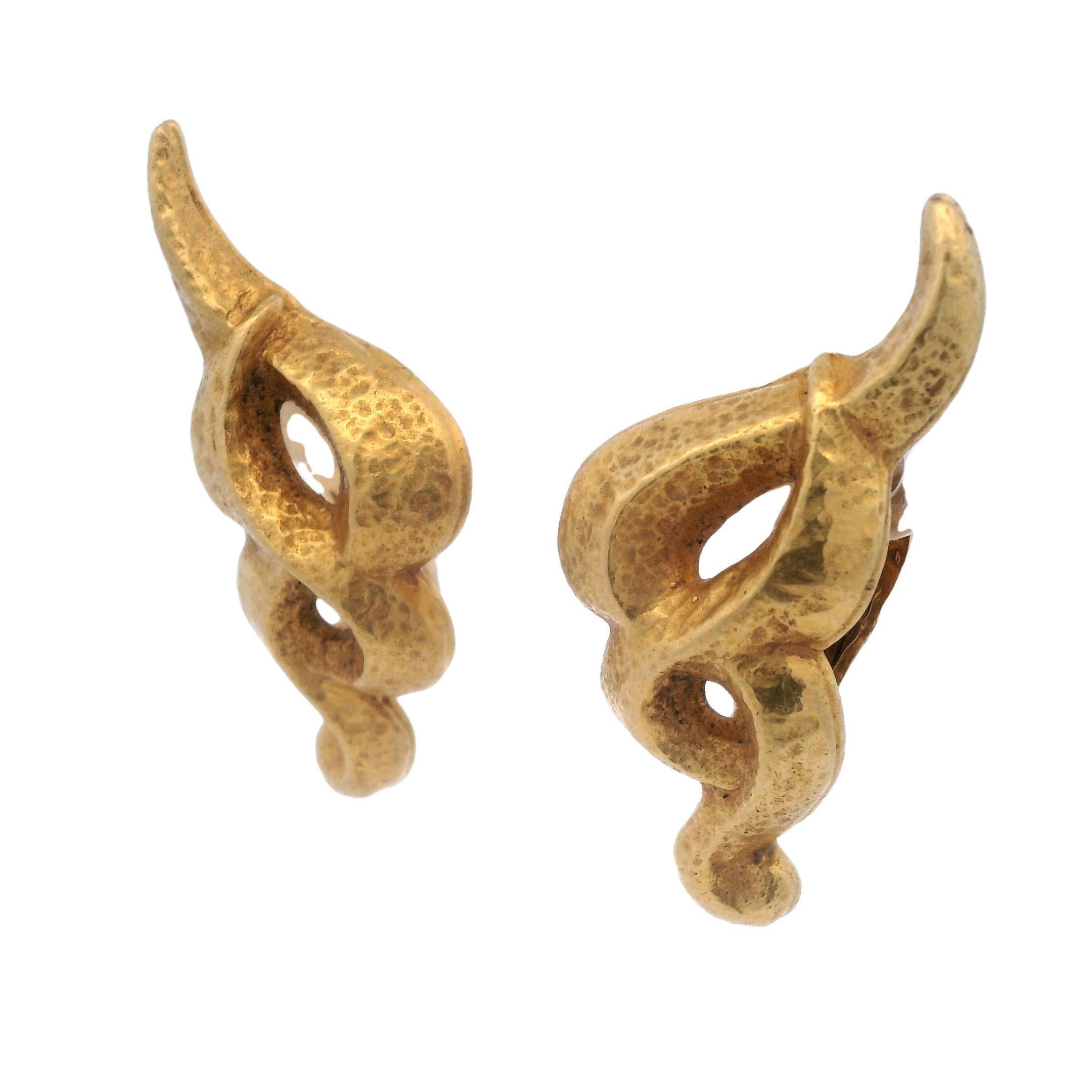 Classical Greek Lalaounis 1970s Angel Winged Clip on Earrings in 22 Karat Gold
