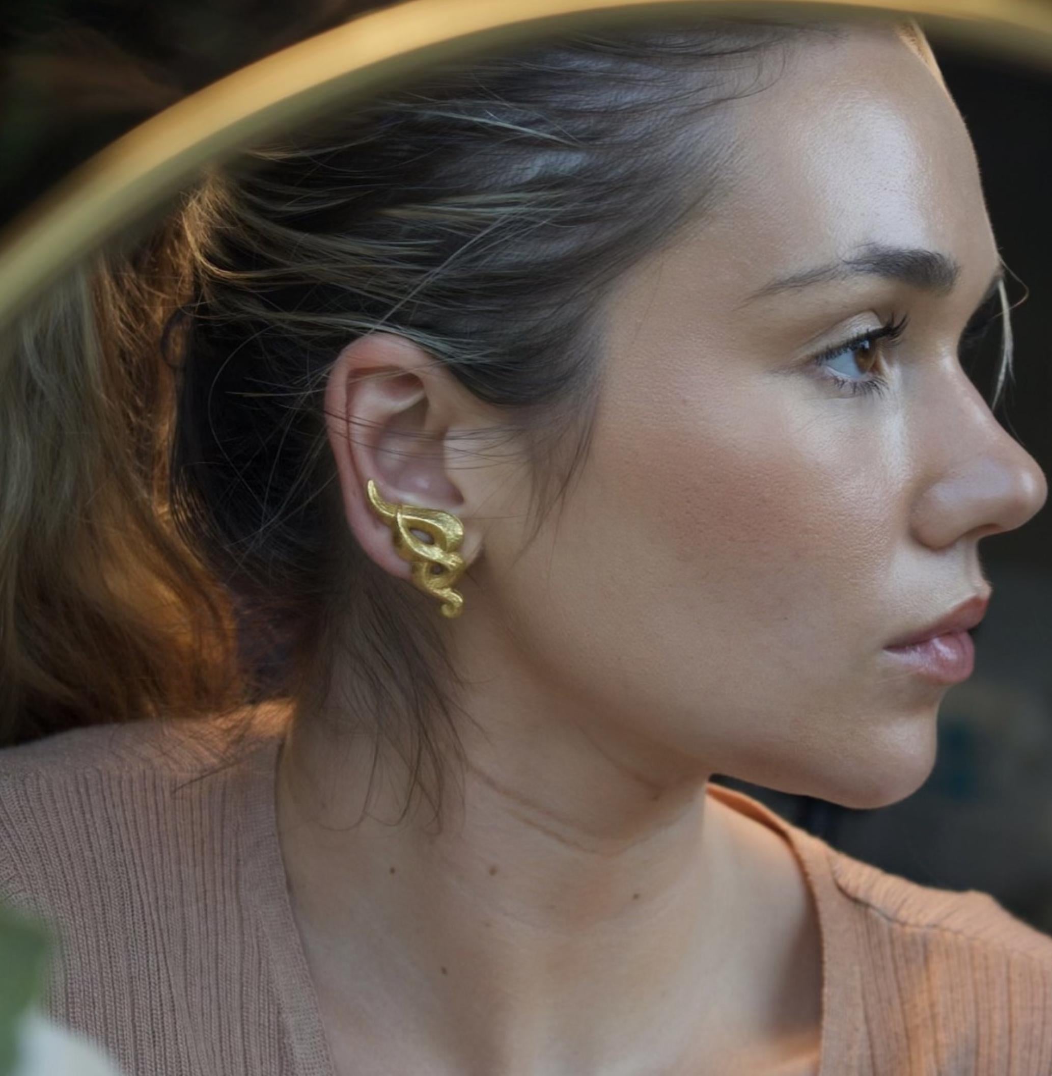 Lalaounis 1970s Angel Winged Clip on Earrings in 22 Karat Gold 3