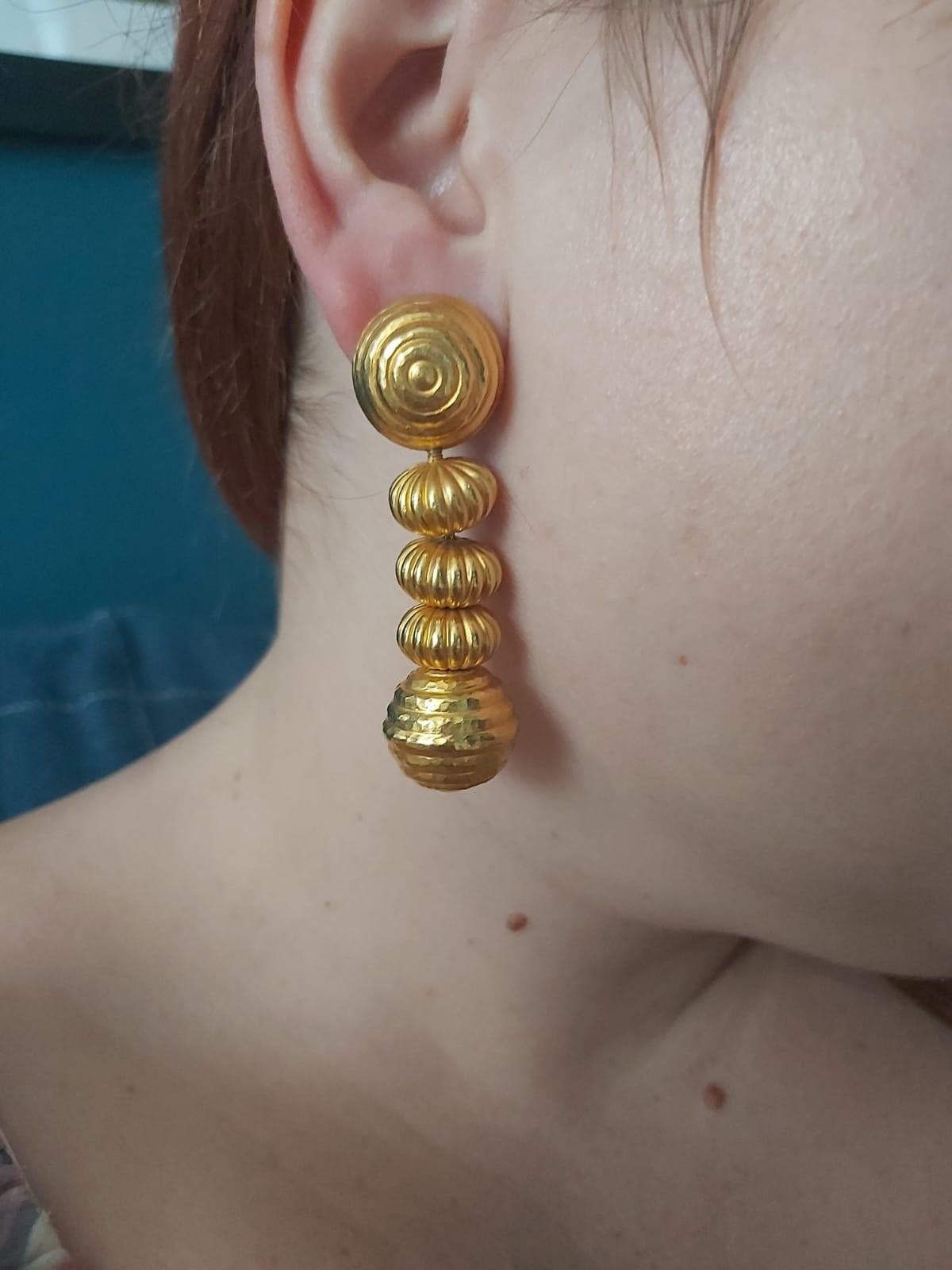 Women's Lalaounis 22 Carat Yellow Gold Minoan Bead Pendent Earrings