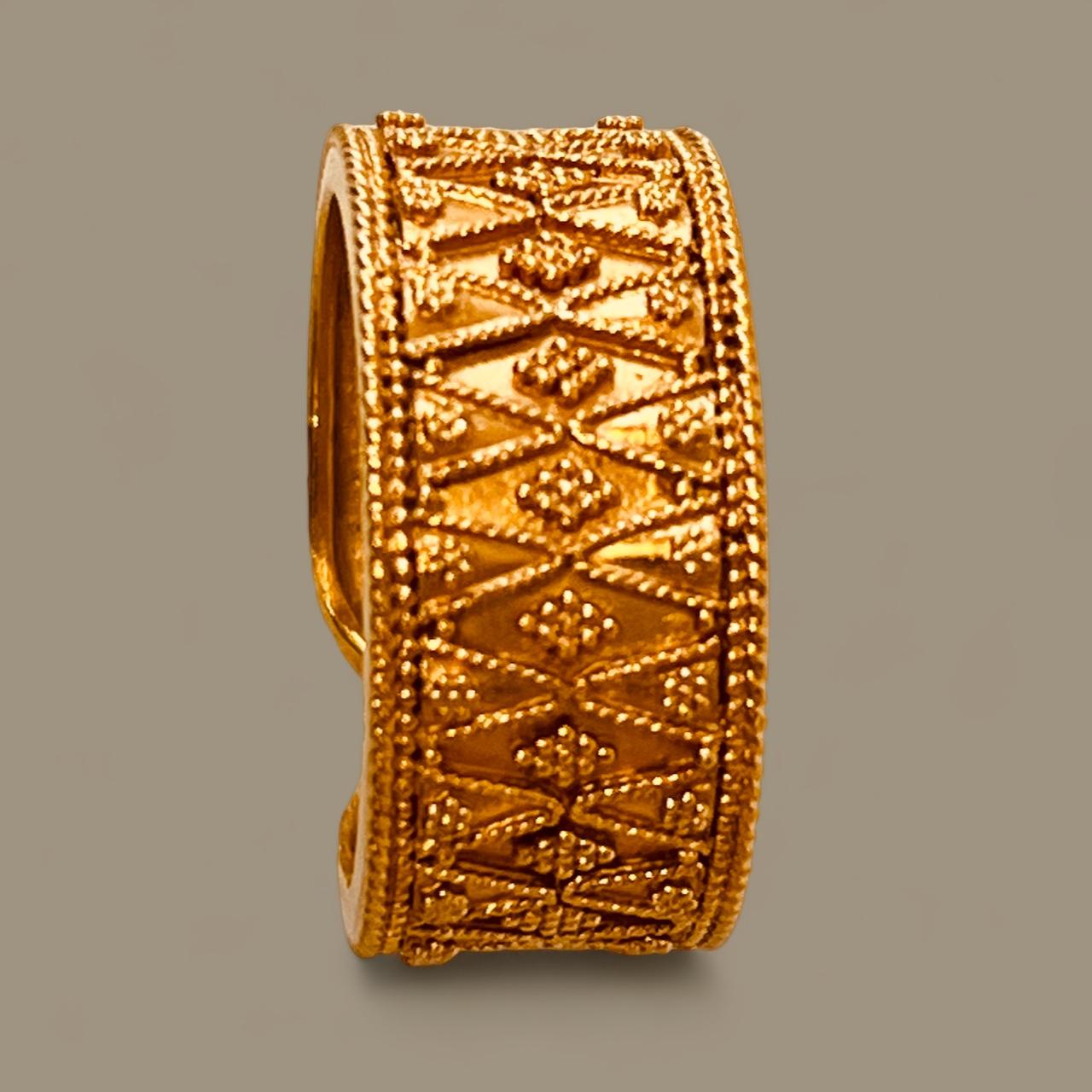 LALAOUNIS Bague à anneau ouvert en or 22 carats avec granulation de style hellénistique  en vente 12