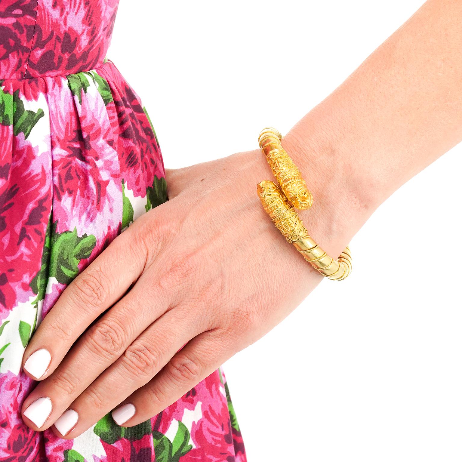 Women's or Men's Lalaounis 22k Bracelet For Sale