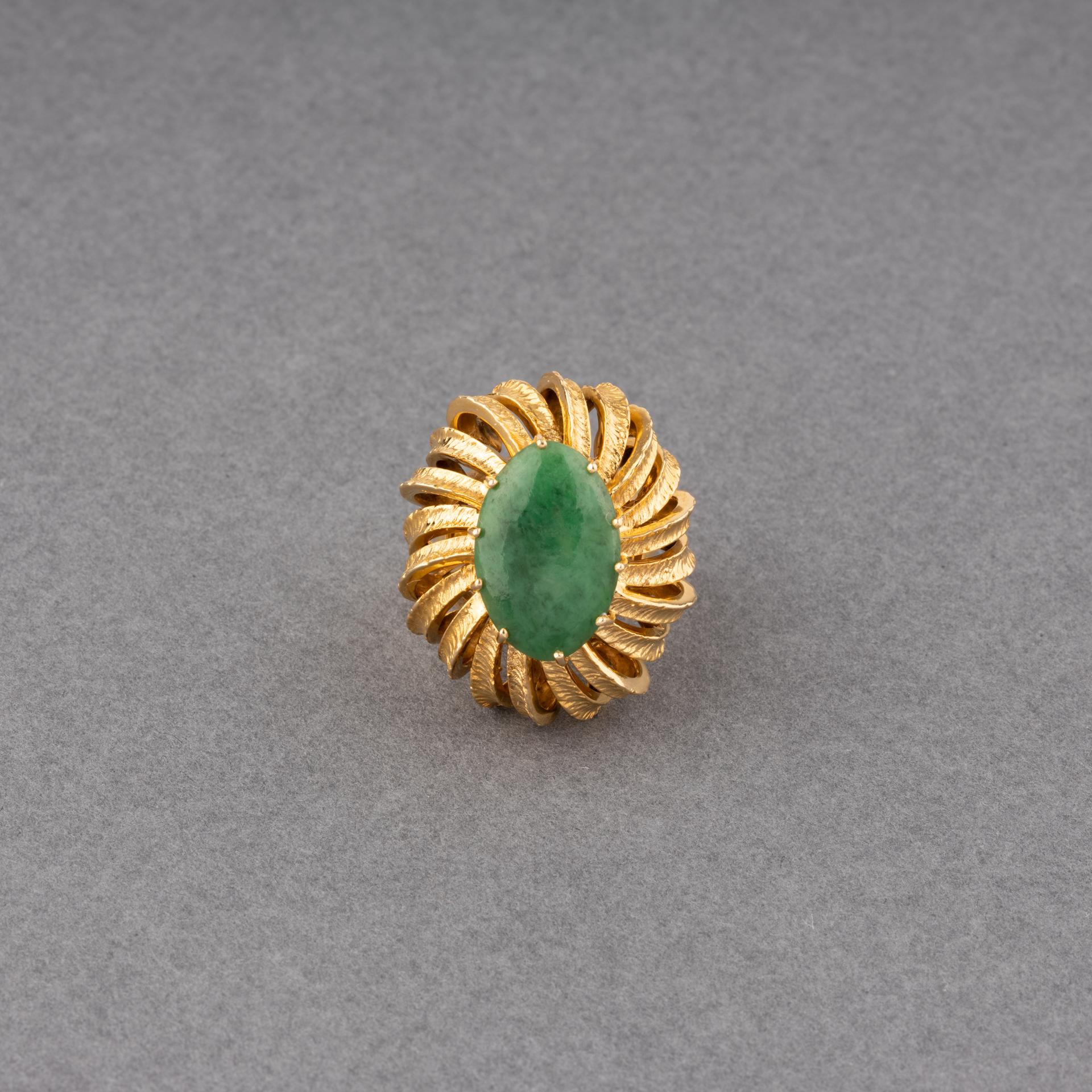 Lalaounis Gold and Jade Vintage Ring For Sale 2