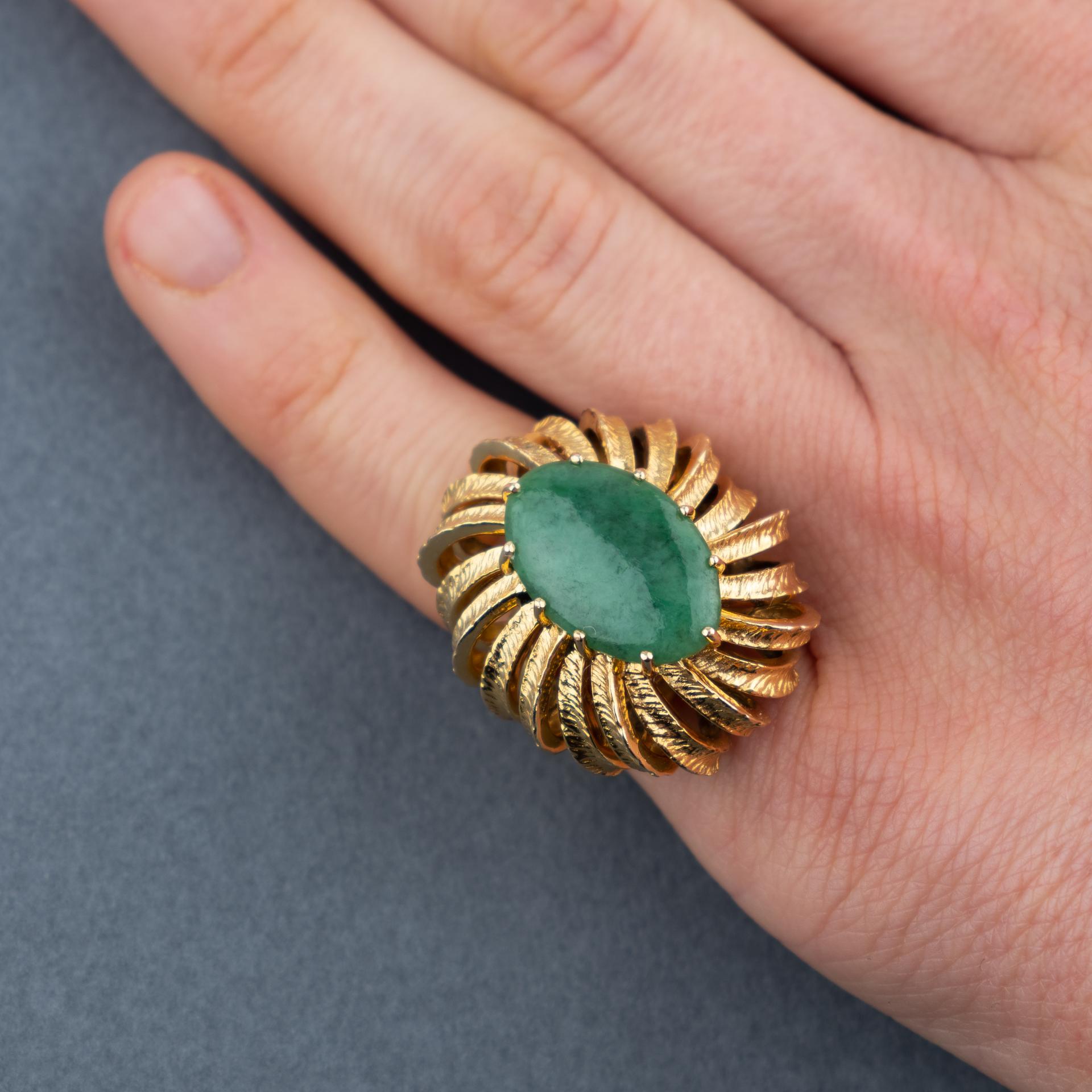 Lalaounis Gold and Jade Vintage Ring For Sale 3