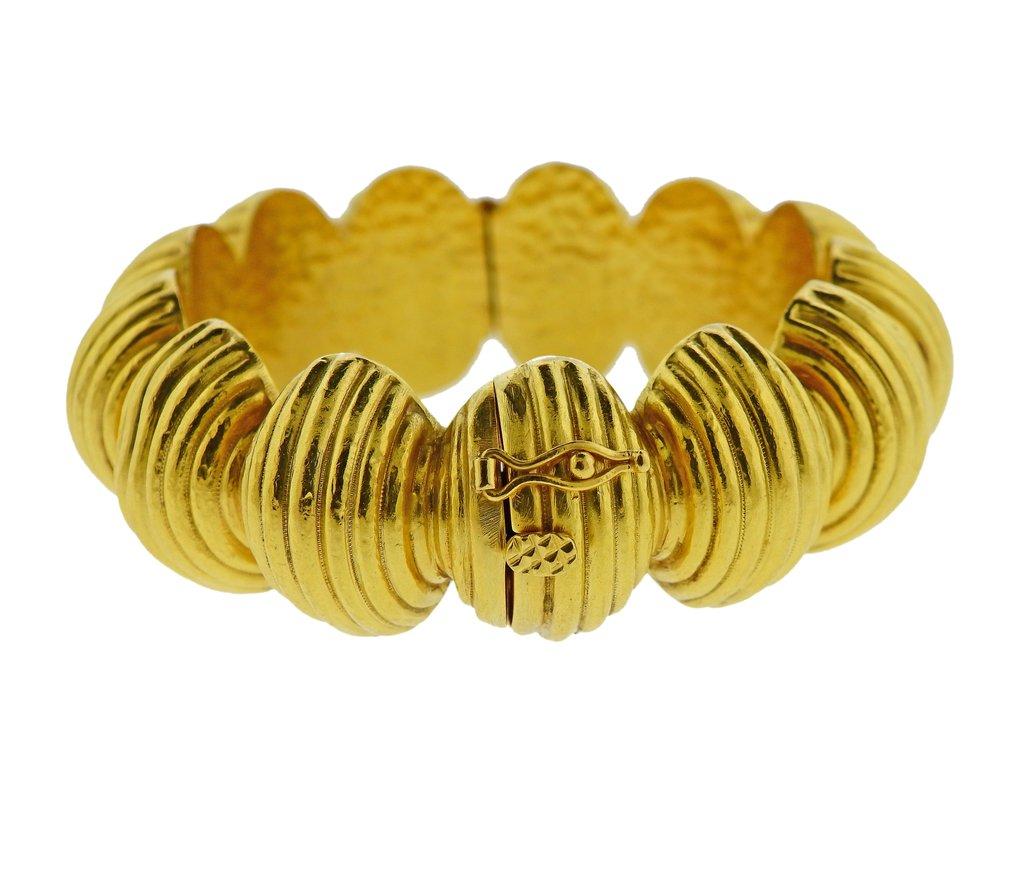 Lalaounis Greece 22 Karat Gold Bracelet In Excellent Condition In Lambertville, NJ