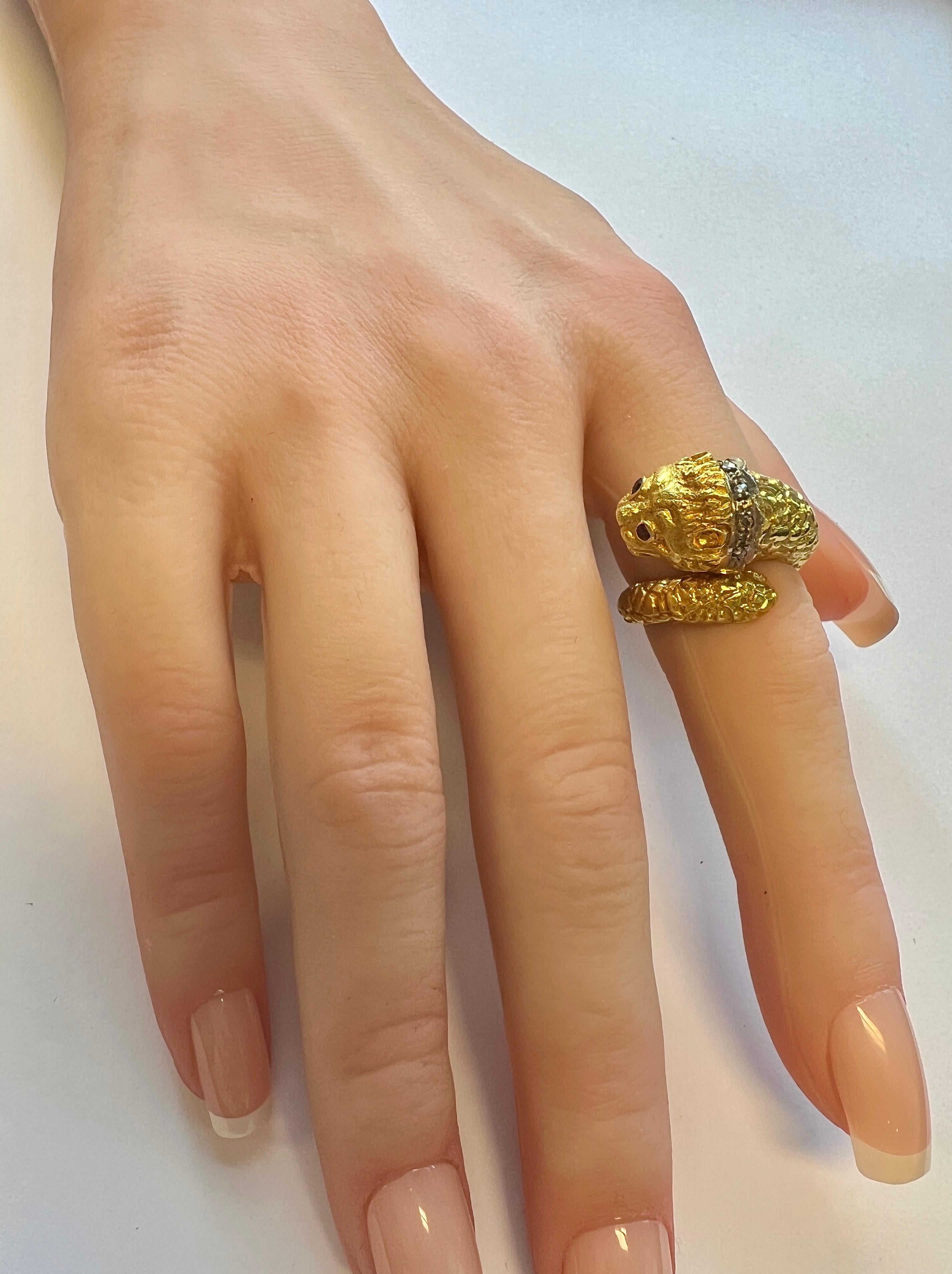 Lalaounis Bague Grèce Chimera en or avec diamants et rubis en vente 1