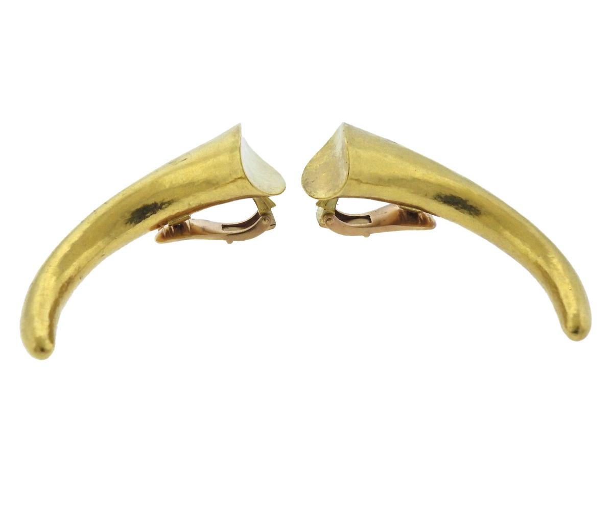 18k yellow gold earrings, crafted by Greek designer Ilias Lalaounis. Earrings measure 46mm 16mm and weigh 24 grams. Marked A21, 750, Ilias Lalaounis, Greece.