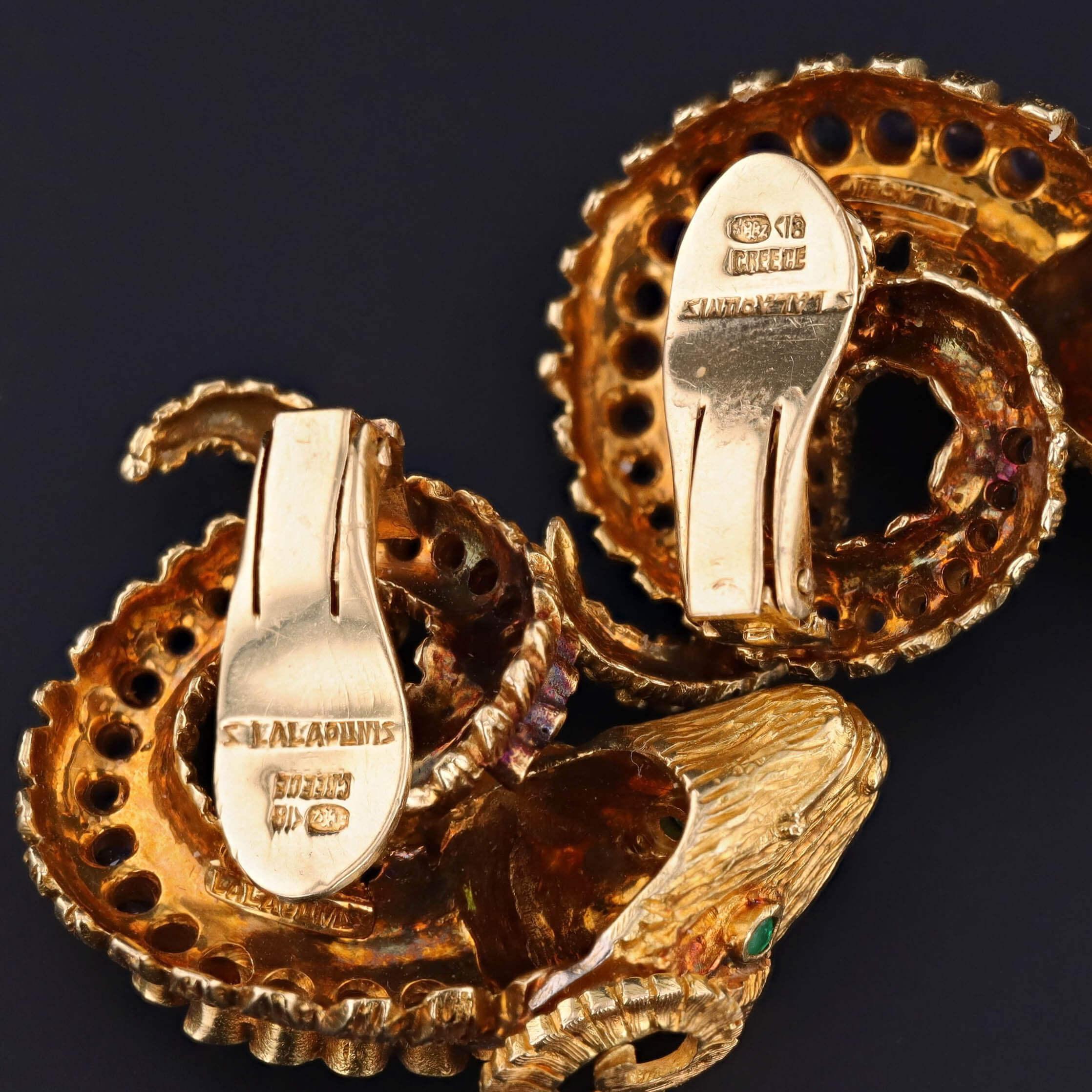 Donna Orecchini a testa di montone in oro 18k di Lalaounis Grecia in vendita