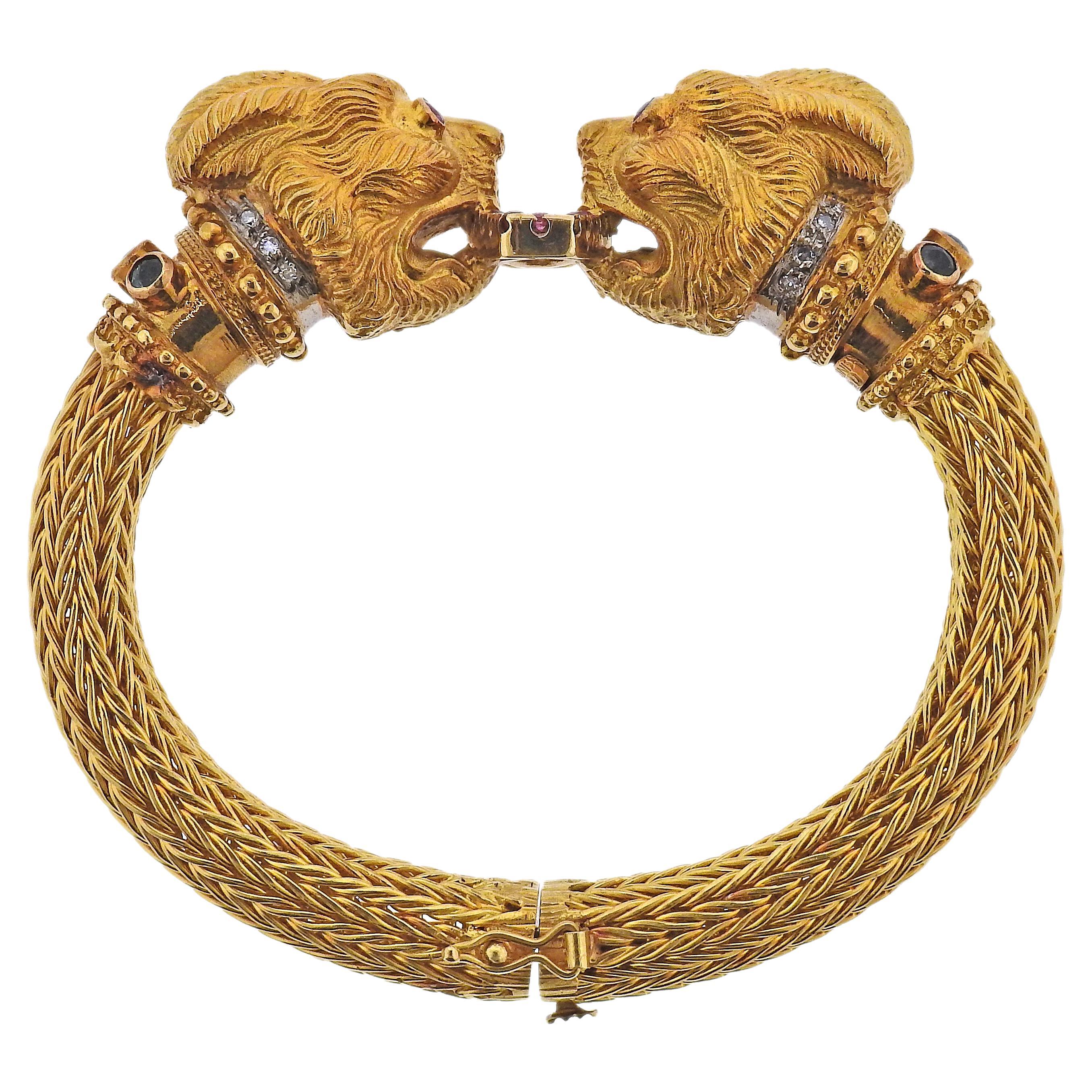 Bracelet en or Lalaounis Grèce, rubis, diamant, saphir et chimère