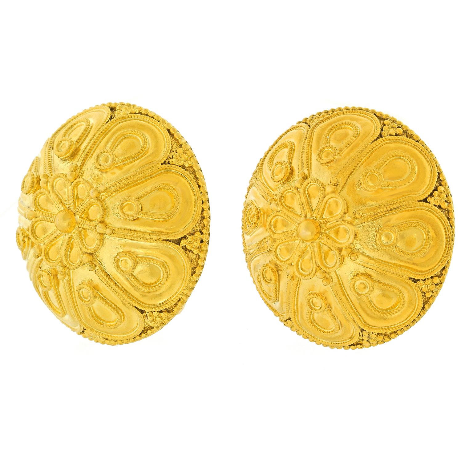 Lalaounis Hi-Karat Earrings In Excellent Condition For Sale In Litchfield, CT