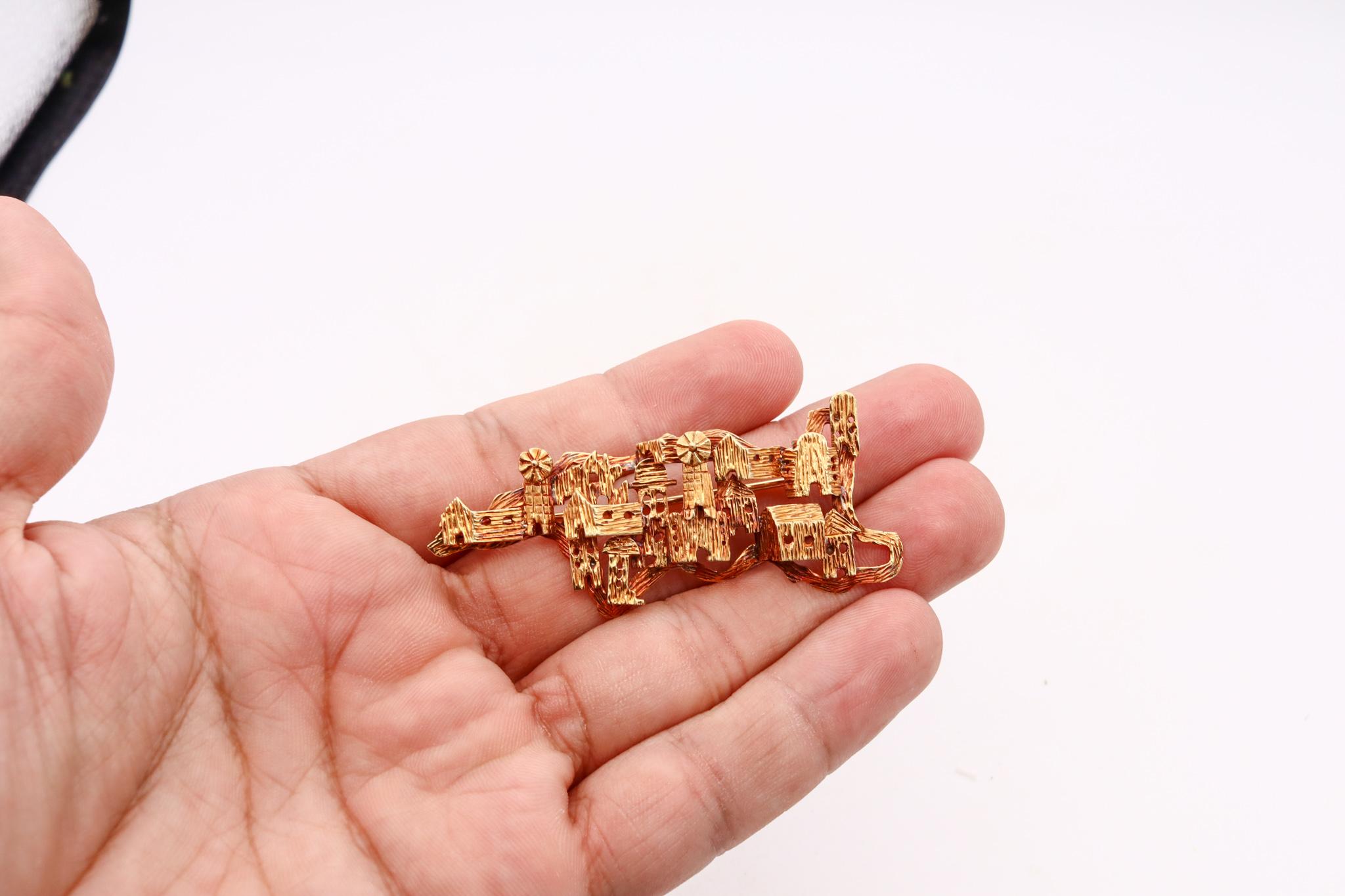 Lalaounis Ilias 1970 Greece Vintage Pictorial Village Brooch in 18kt Yellow Gold In Excellent Condition In Miami, FL