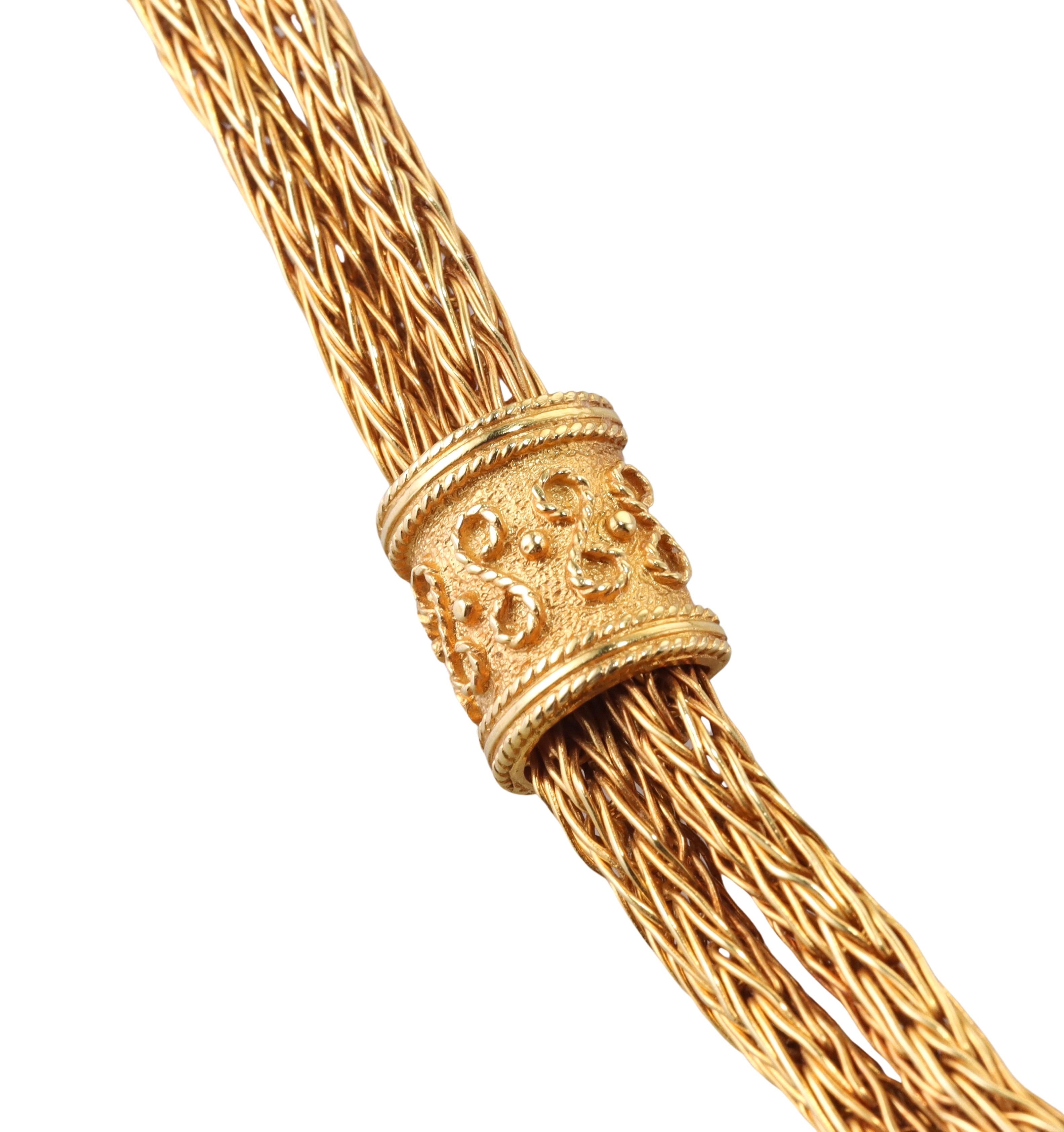Lalaounis von Griechenland Halskette mit Widderkopf-Gold-Rubin-Anhänger Damen im Angebot