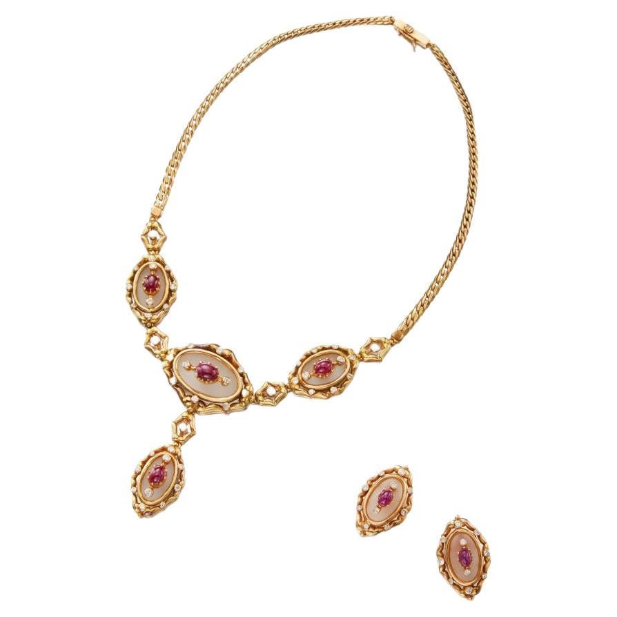 18 Karat Gold Halskette und Ohrclips von Lalaounis mit Rubin-Cabochon und Bergkristall