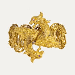Lalaounis Ruby Dragon Head Yellow Gold Bangle Bracelet Grèce Circa 1970