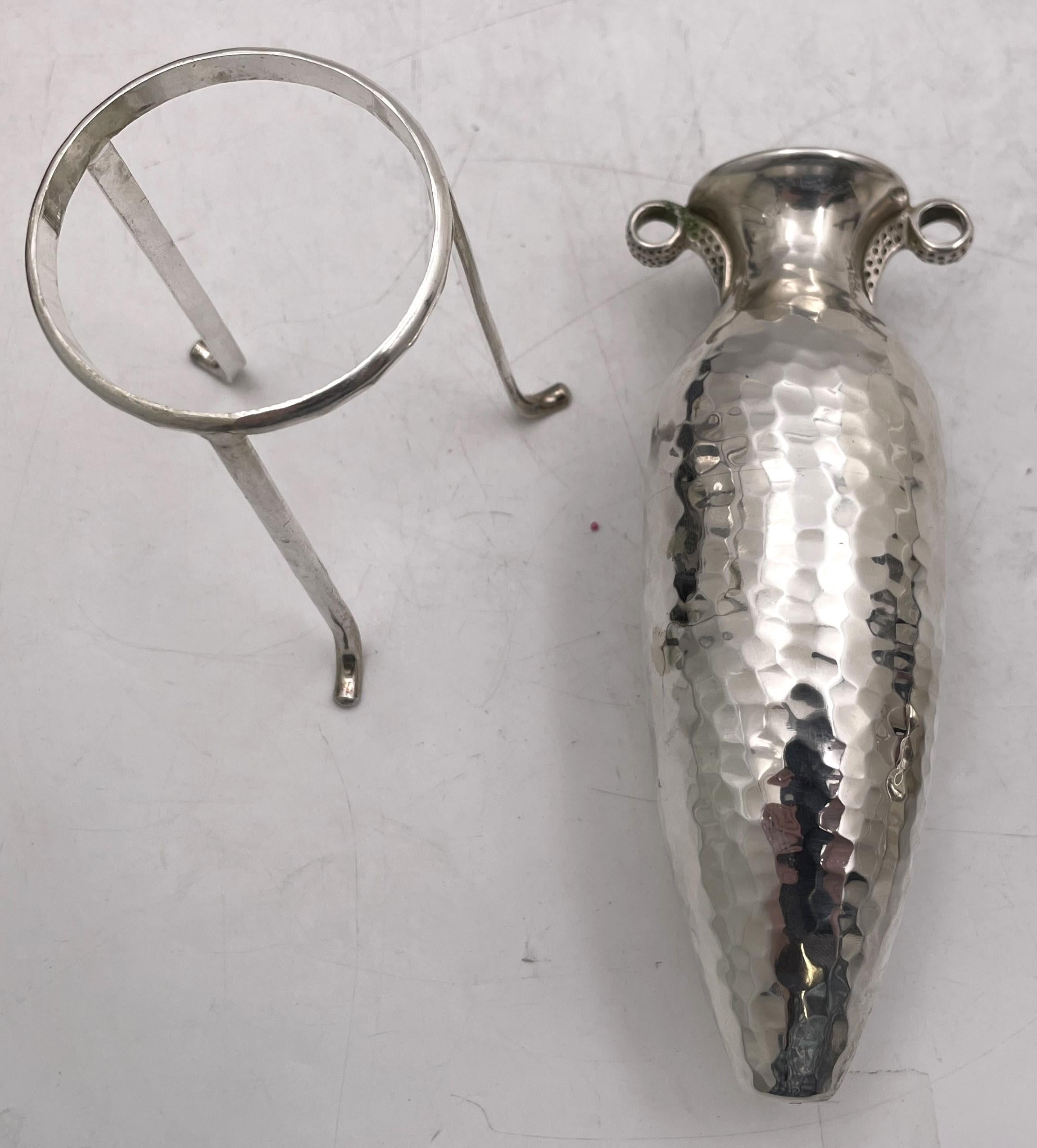 Argento Vasi e ciotole ad anfora in stile classico greco Lalaounis in argento sterling in vendita