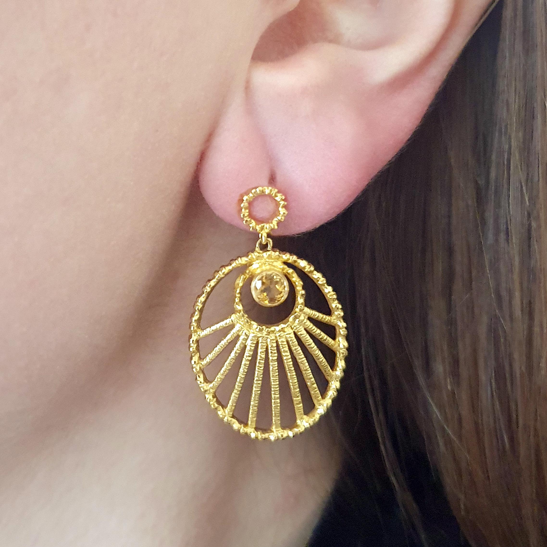 Women's or Men's Lalaounis Yellow Gold 18K Earrings For Sale