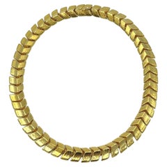 LALAOUNIS Yellow Gold Choker Necklace