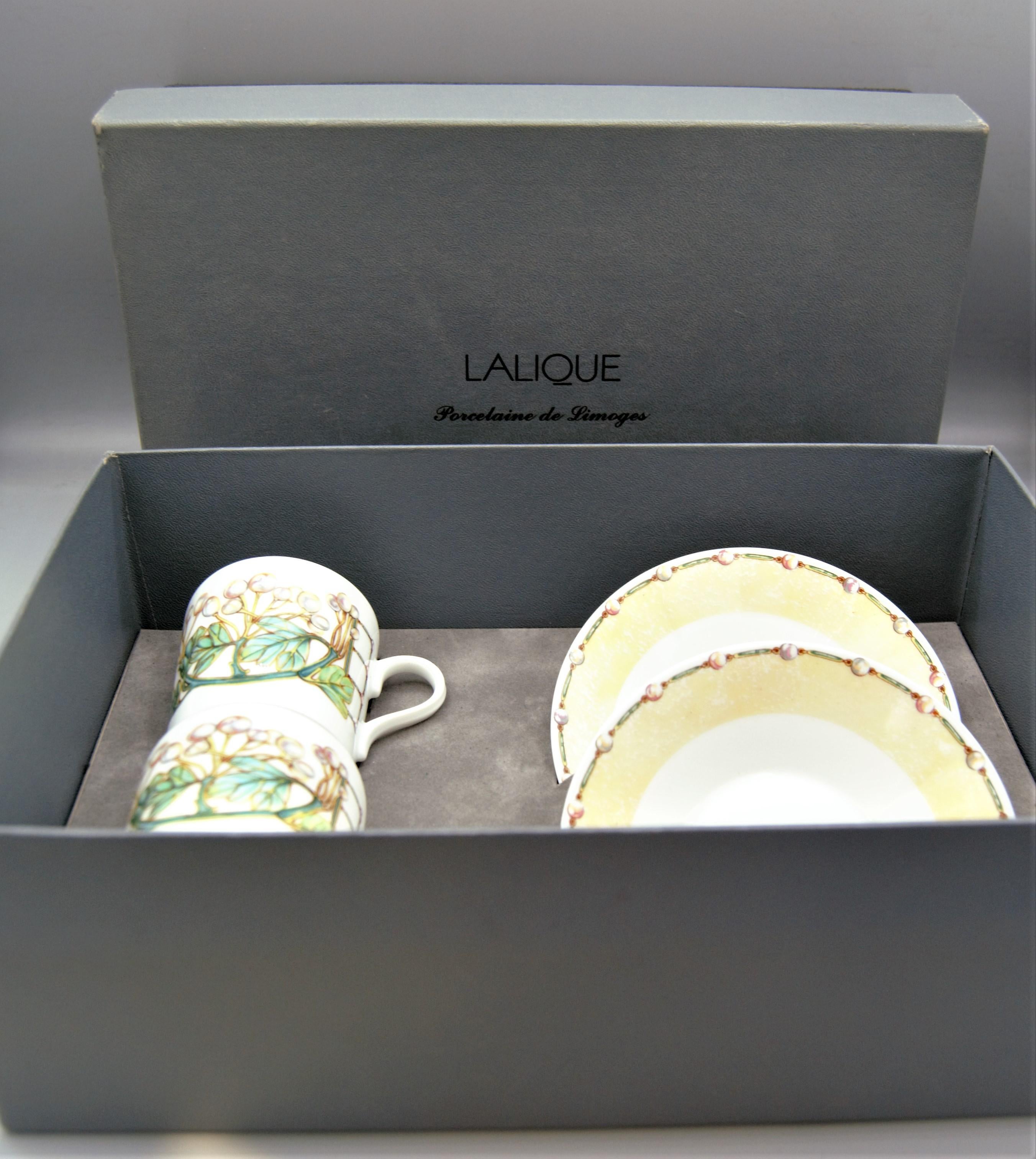20th Century Lalique, 6 Cups and Saucers 