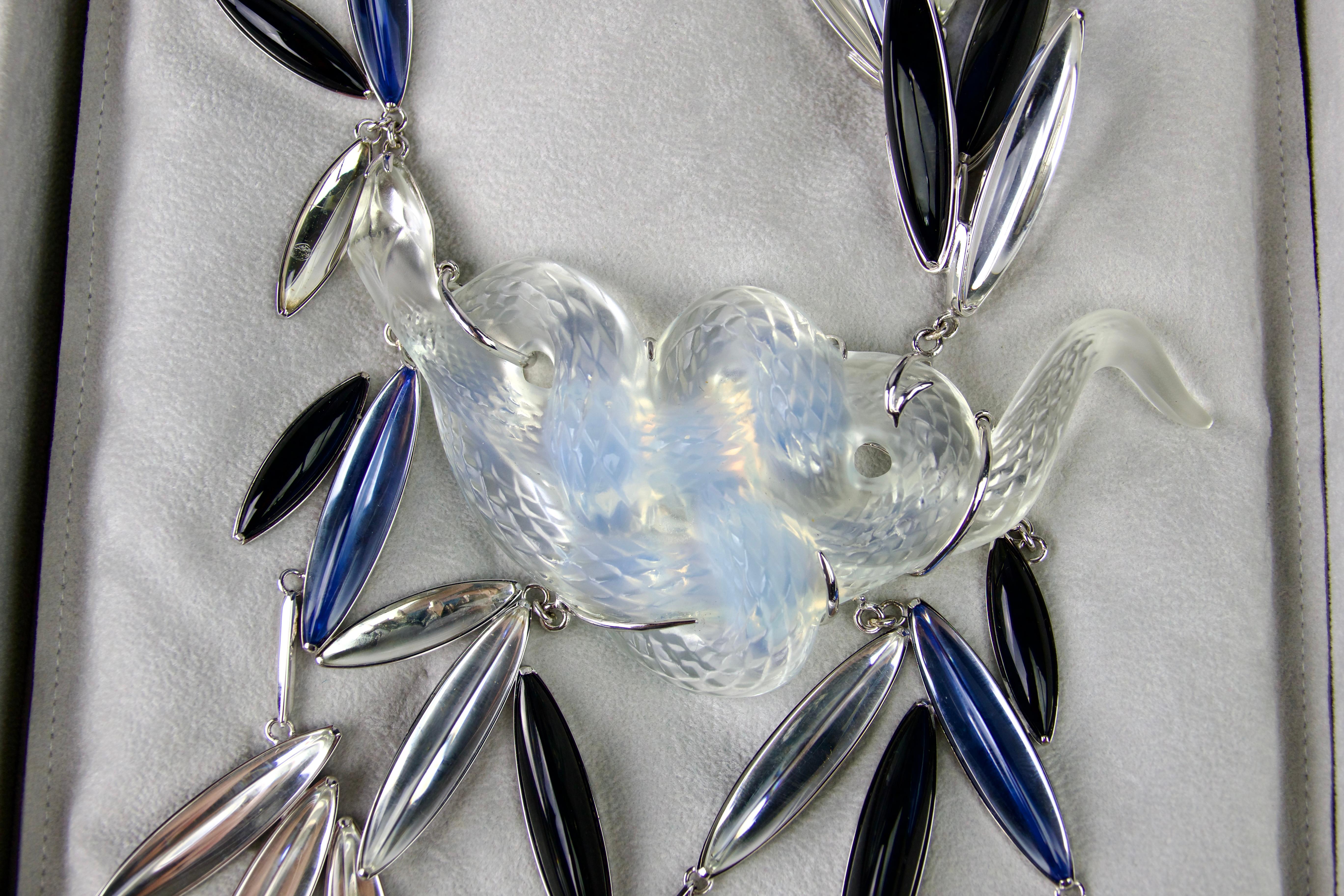 Lalique, Collana a bavaglino in argento 925 