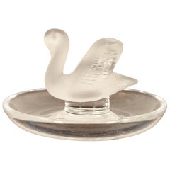 Piattino portaanello Lalique in cristallo smerigliato stile Art Déco a forma di cigno
