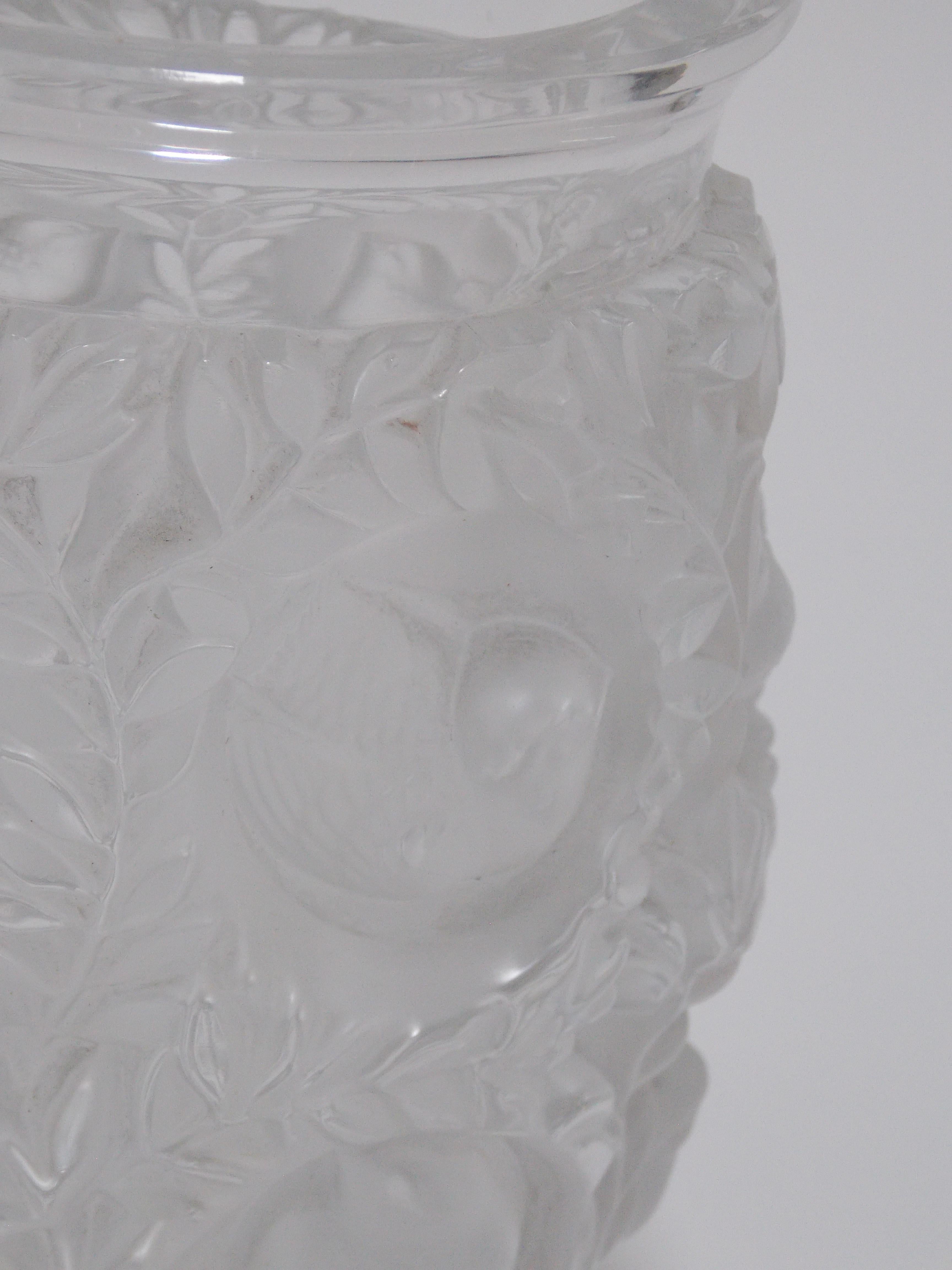 Lalique Bagatelle Vase In Good Condition For Sale In West Palm Beach, FL