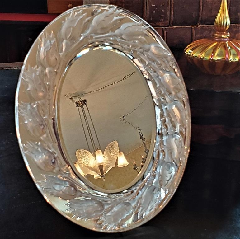 Lalique Boutons de Roses Table Mirror In Good Condition In Dallas, TX