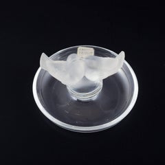 Lalique, bowl with birds in clear and frosted crystal glass. Ca 1960s-1970s