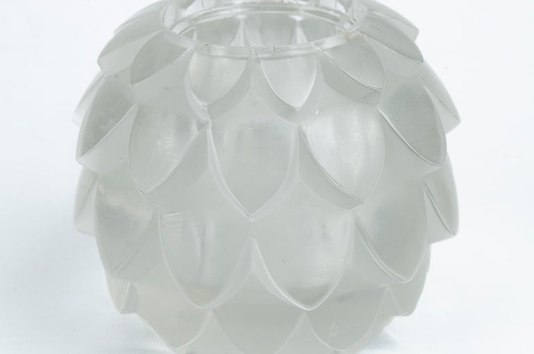 Art Glass Lalique Brule Perfumes Art Deco For Sale