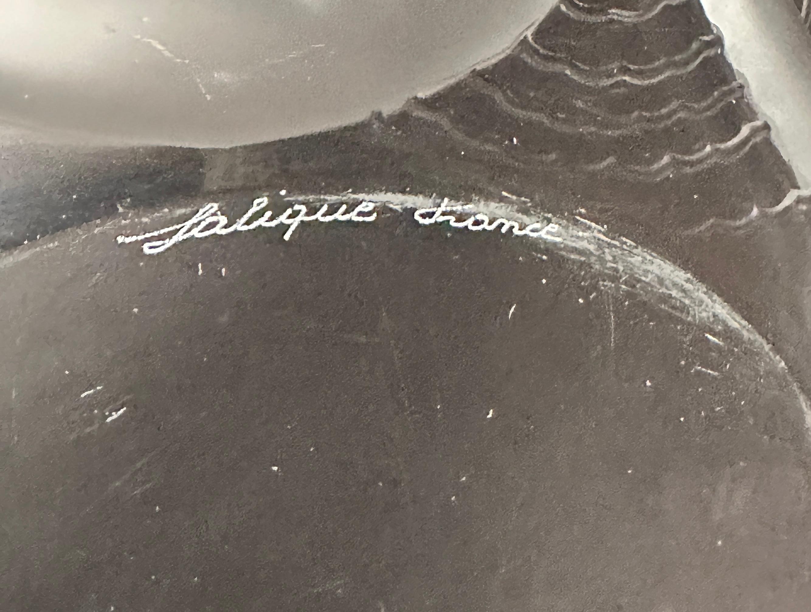 Shallow Centerpiece-Schale „Calypso“ aus Lalique (20. Jahrhundert) im Angebot