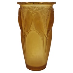 Lalique Ceylan Art deco vase