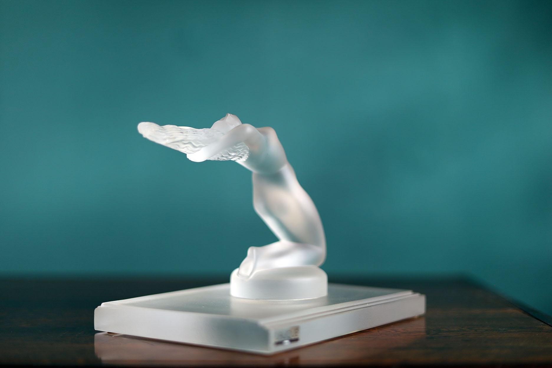 Serre-livres Lalique chrysis 5