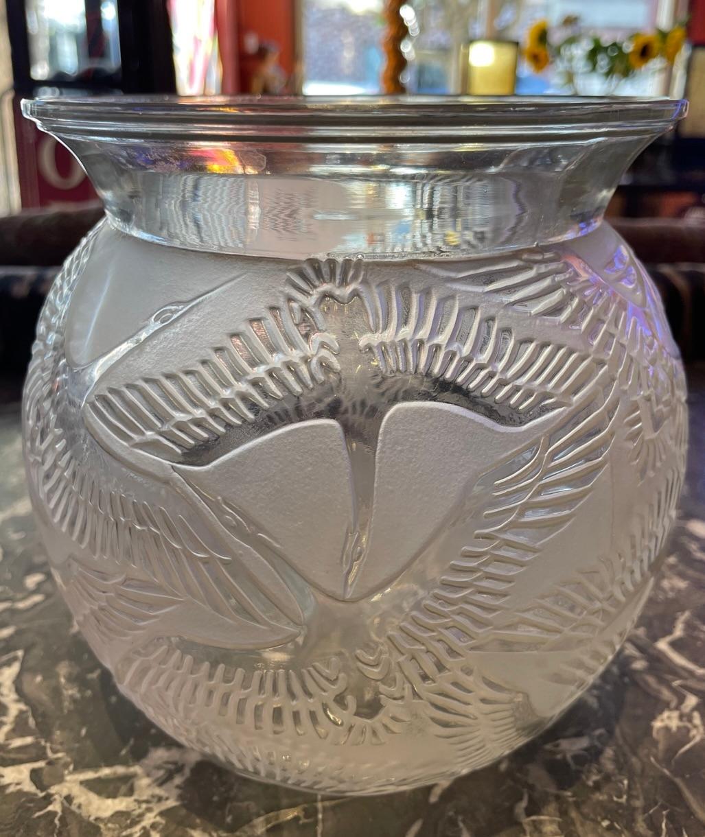 Ce vase en verre 