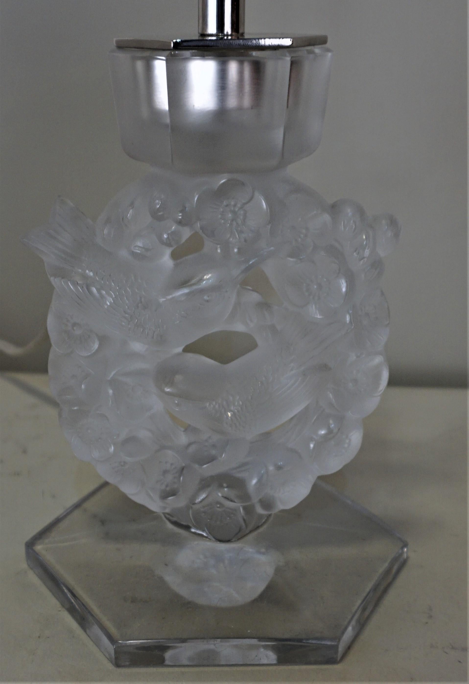 Lalique Clear and Frosted Crystal Candlestick Table Lamp In Good Condition In Fairfax, VA